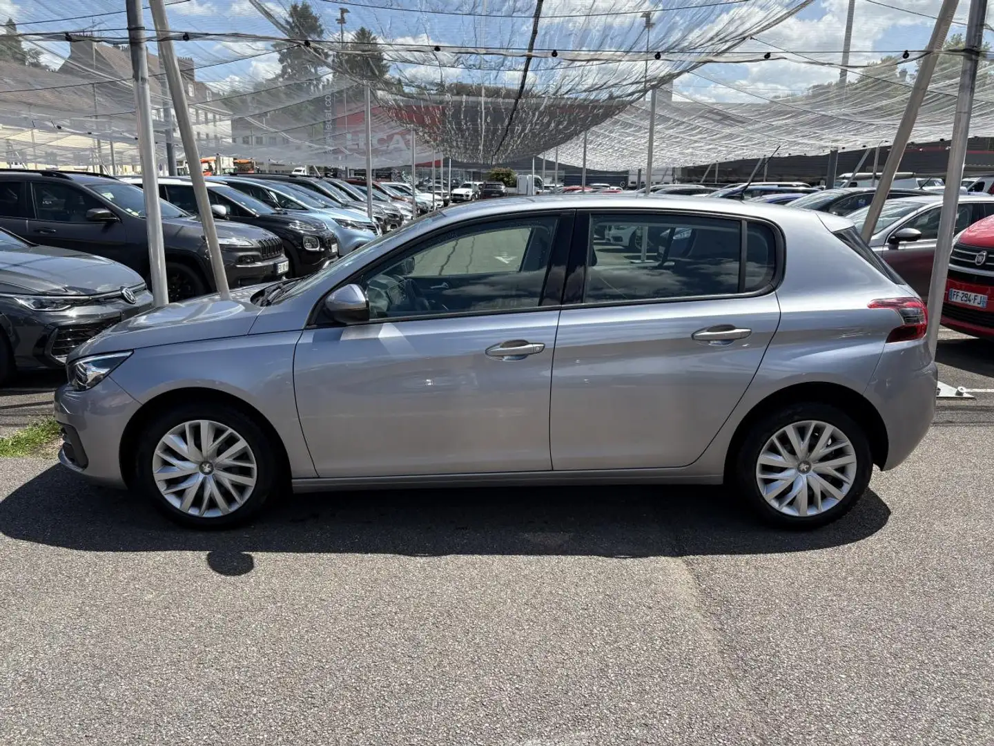 Peugeot 308 II (2) 1.5 BlueHDi S\u0026S 130 Active Business Gris - 2