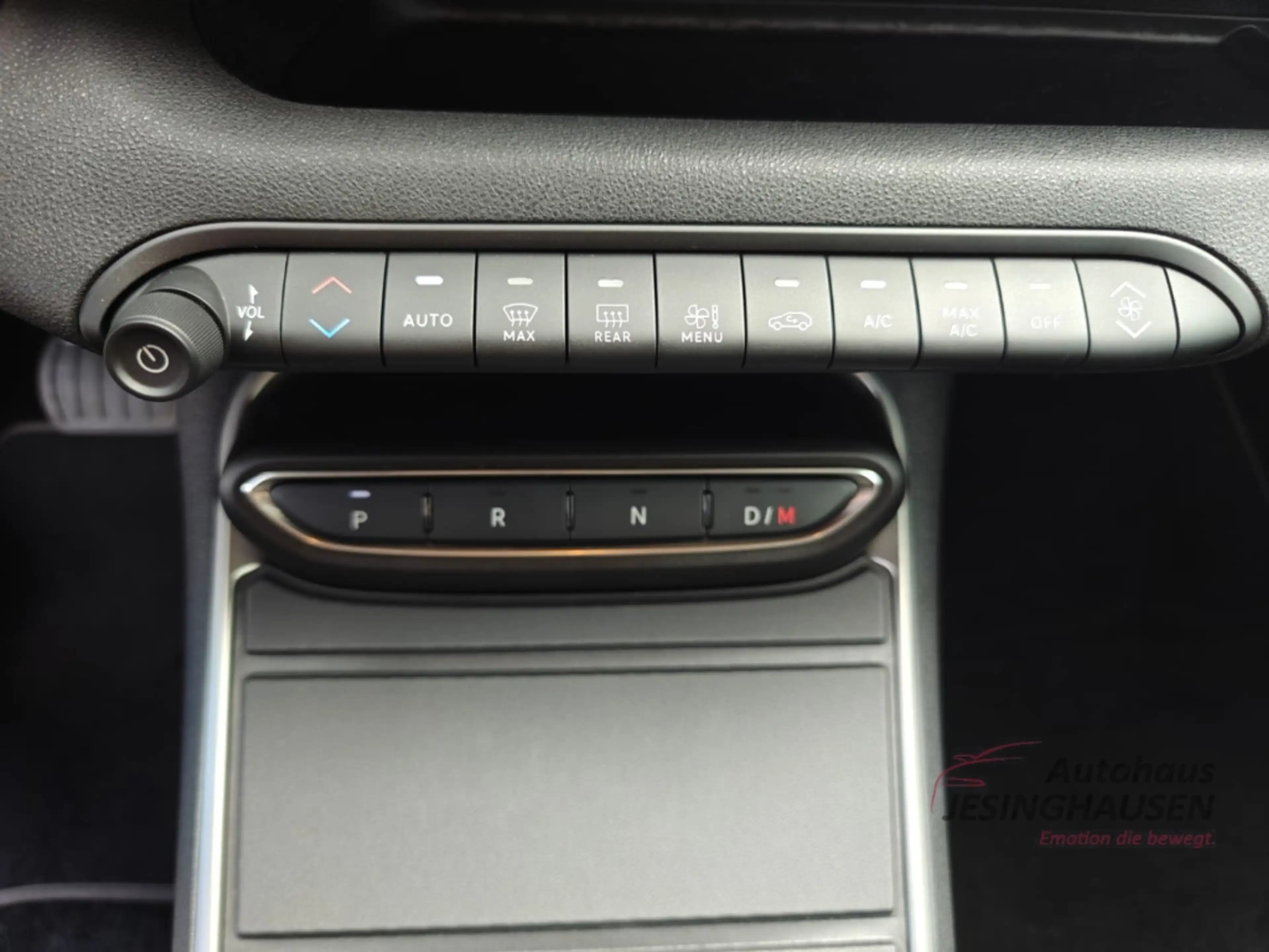 Jeep Avenger Altitude MHEV+WinterP.+ LED+ACC+Apple CarPla+Andro — photo 33