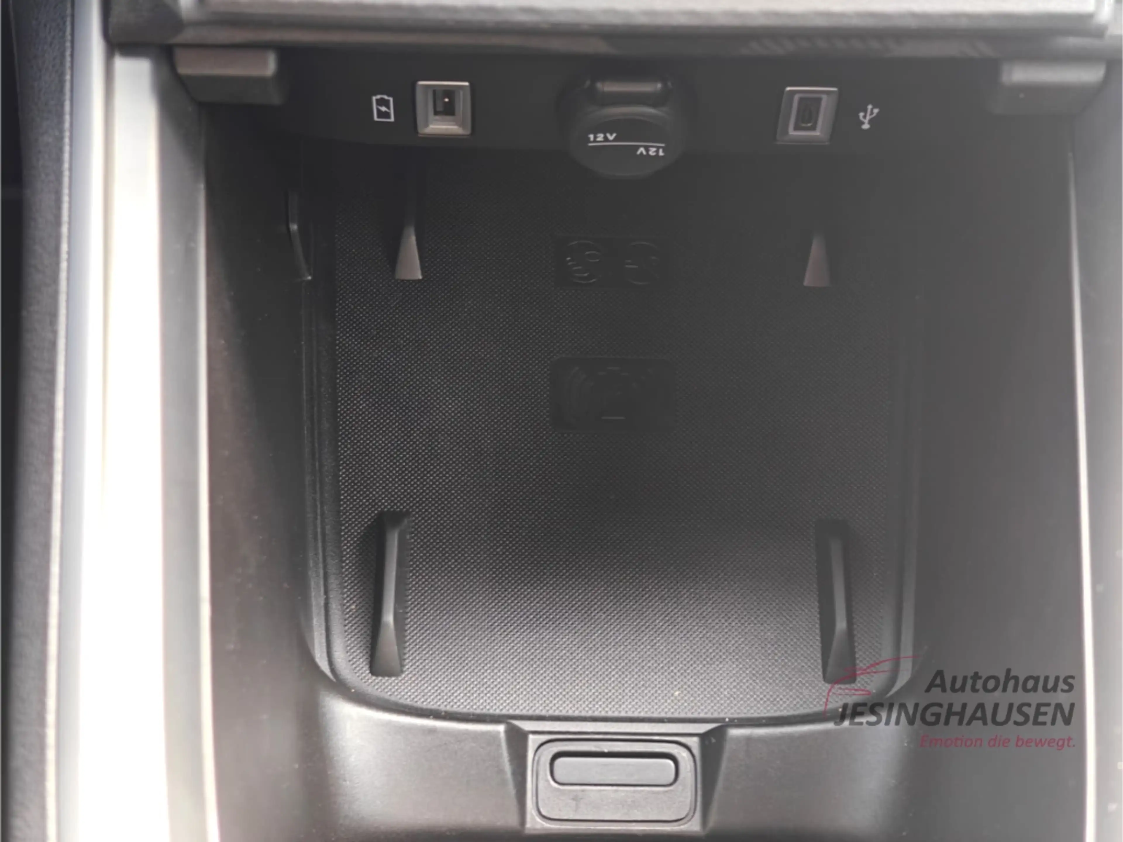 Jeep Avenger Altitude MHEV+WinterP.+ LED+ACC+Apple CarPla+Andro — photo 36