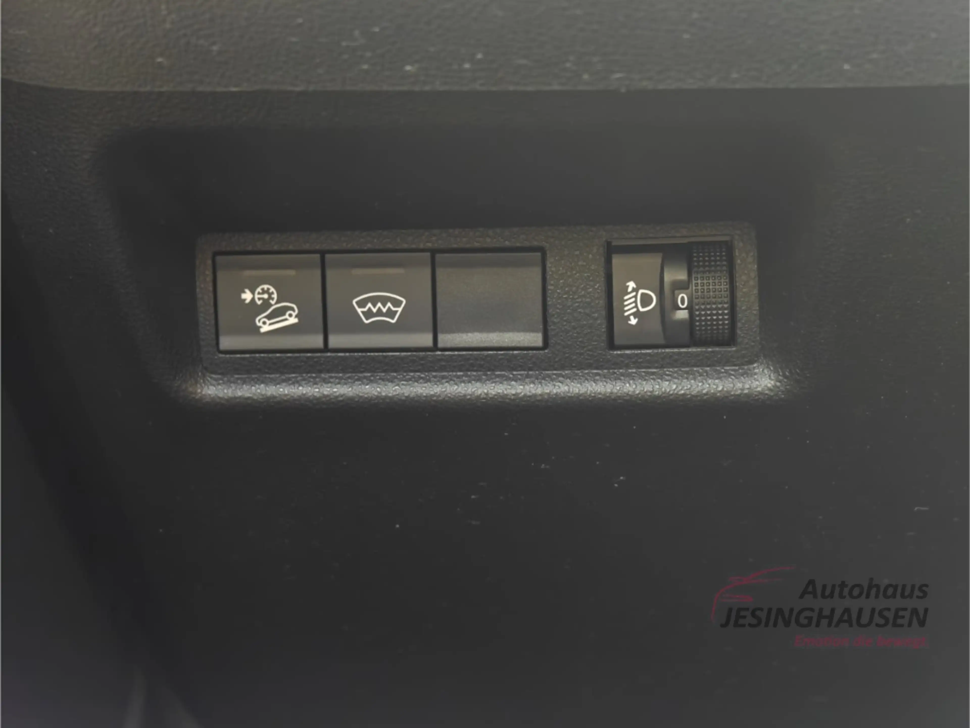 Jeep Avenger Altitude MHEV+WinterP.+ LED+ACC+Apple CarPla+Andro — photo 22