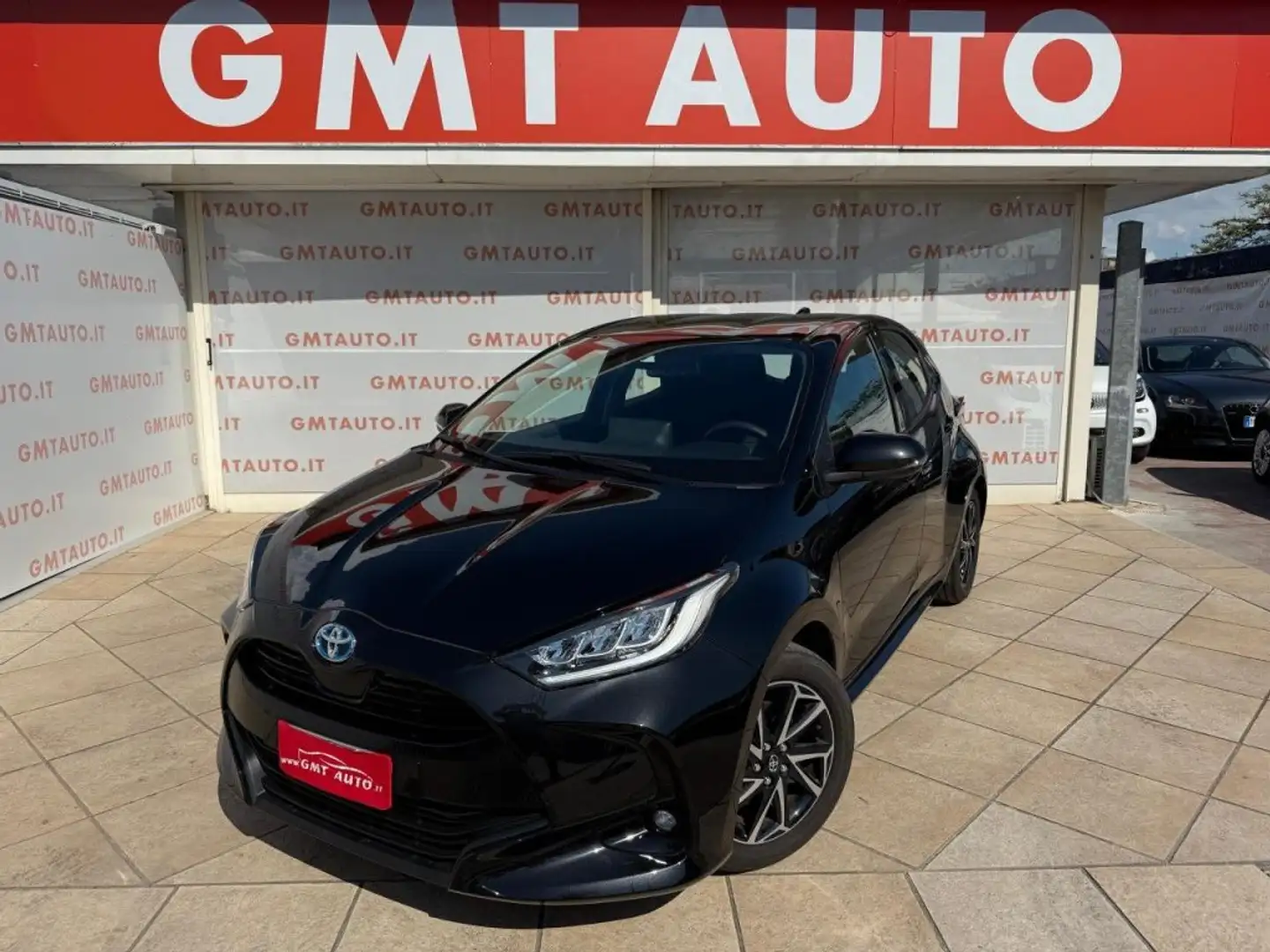 Toyota Yaris 1.5 HYBRID 92CV STYLE FULL LED CERCHI 17" KEYLESS Nero - 1