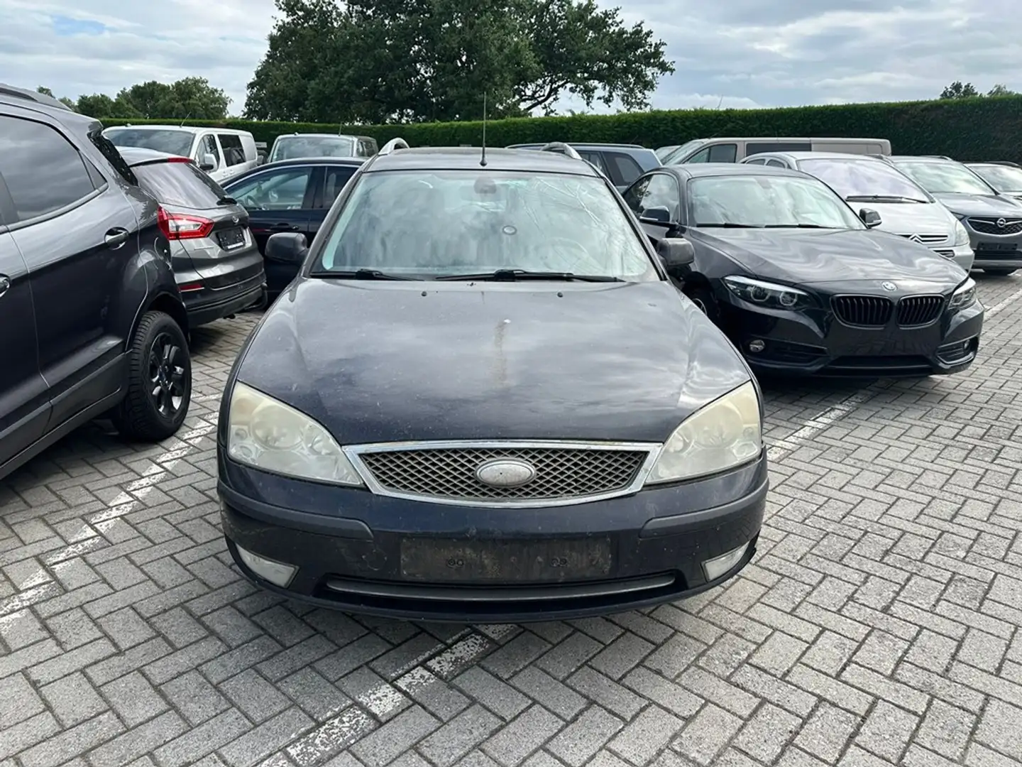 Ford Mondeo Noir - 2