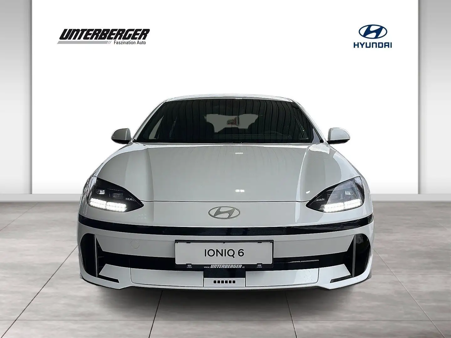 Hyundai IONIQ 6 PLUS LINE Long Range 77,4 kWh 4WD Weiß - 2