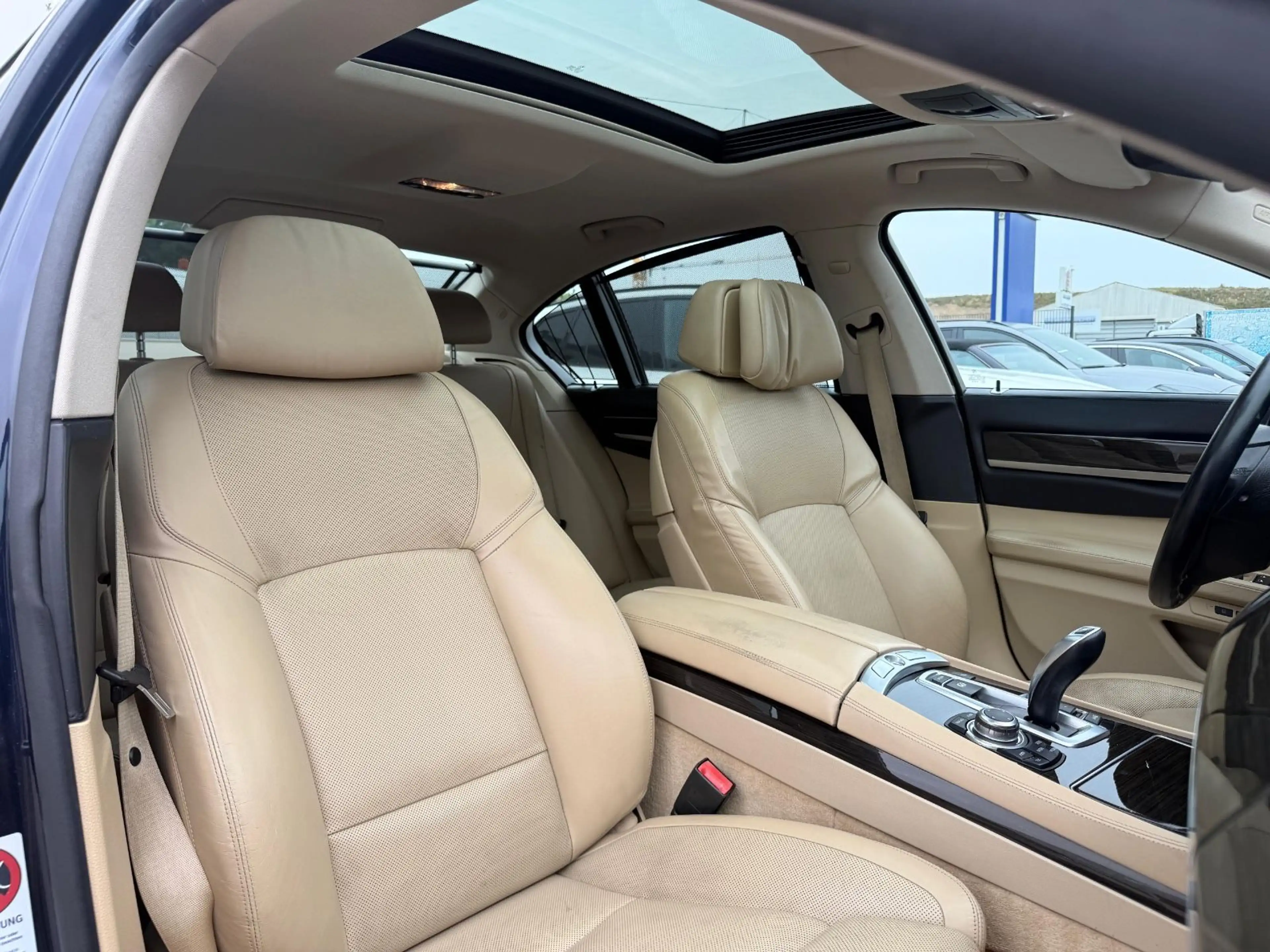 BMW 730 d/Pano/Kamer/Head-up/St.heiz/Leder/Soft/Memo — photo 21