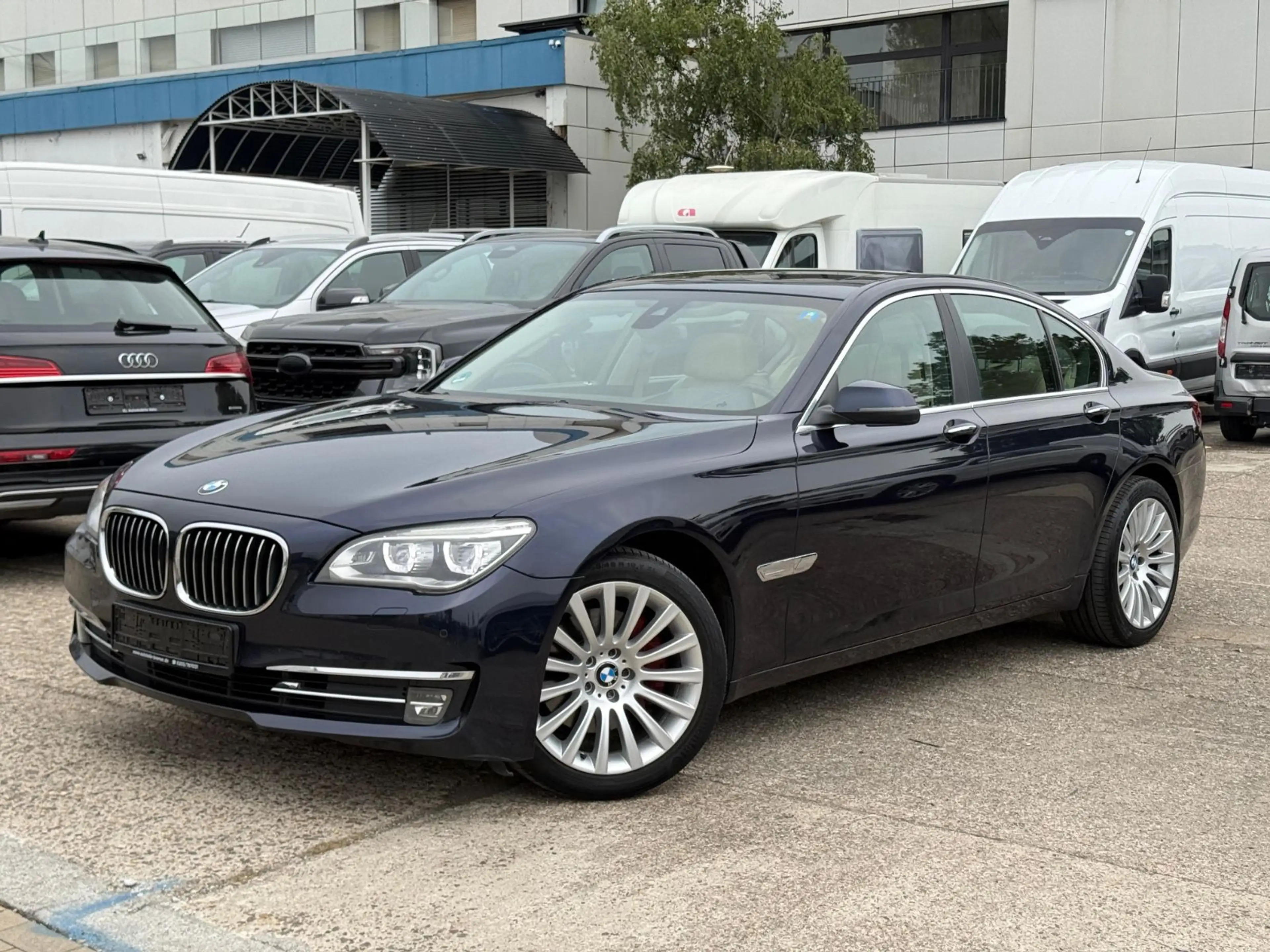 BMW 730 d/Pano/Kamer/Head-up/St.heiz/Leder/Soft/Memo