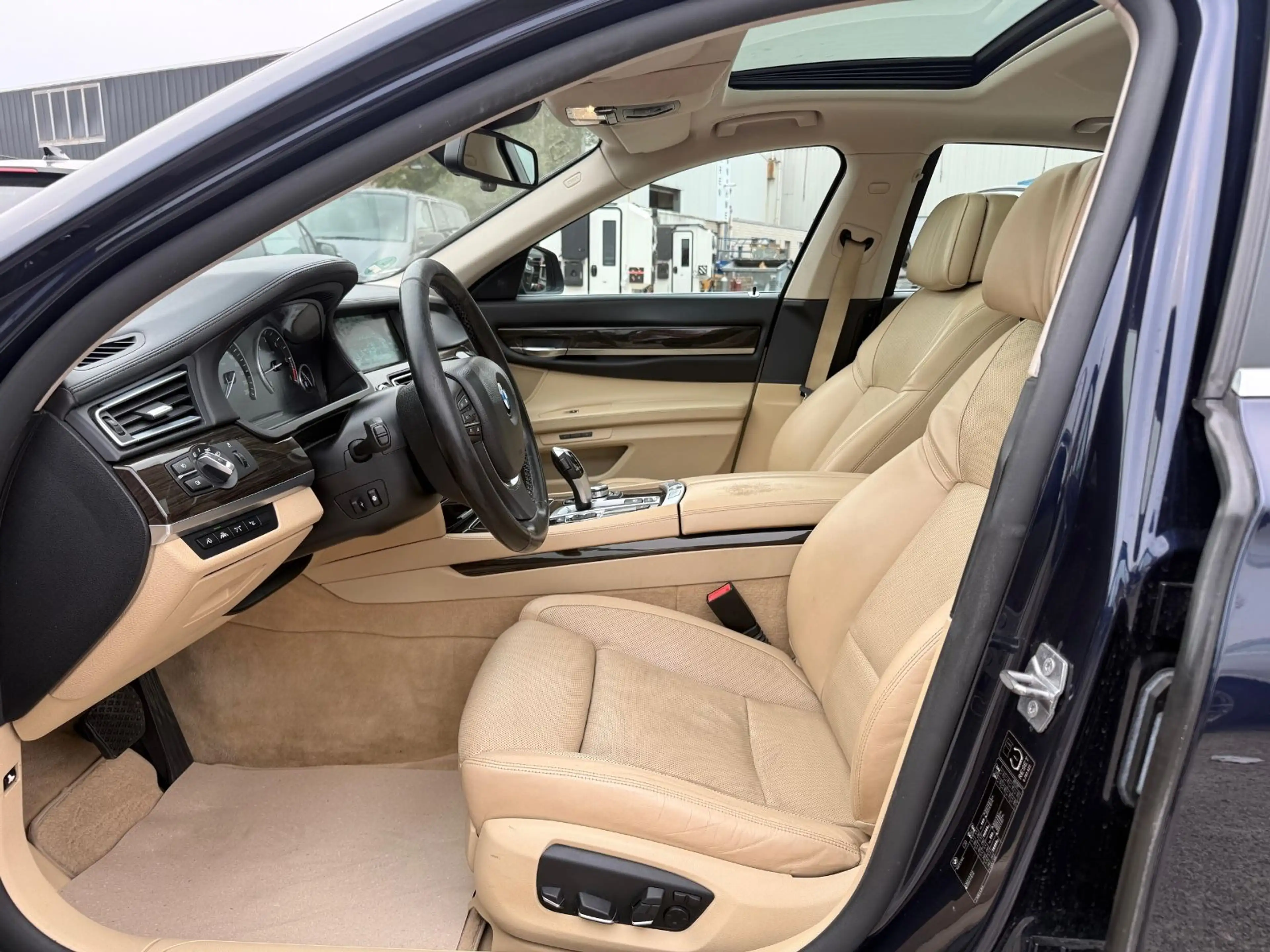 BMW 730 d/Pano/Kamer/Head-up/St.heiz/Leder/Soft/Memo — photo 16