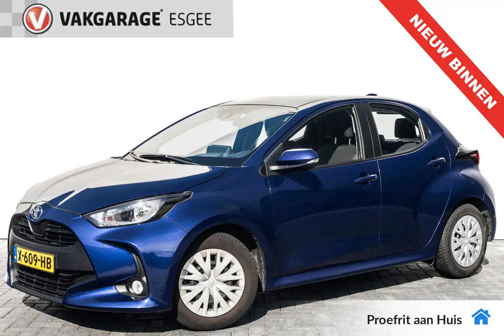 Toyota Yaris 1.0 VVT-i Active RIJKLAAR INCL;GARANTIE | Climat Blauw - 1