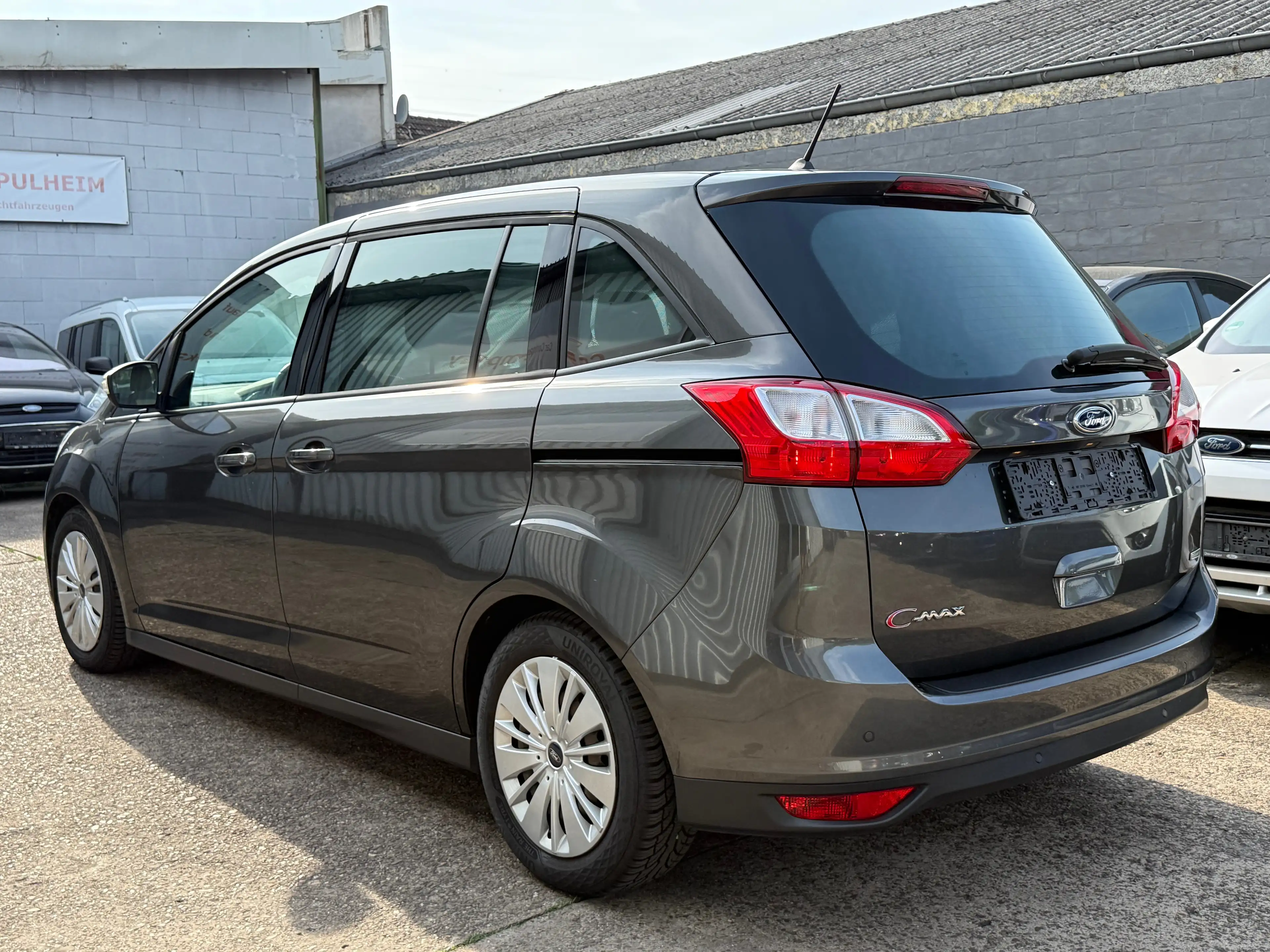 Ford Grand C-Max 1.Hand*Sehr gepflegt*PDC*Sitzheizung*Ford Service* — photo 11