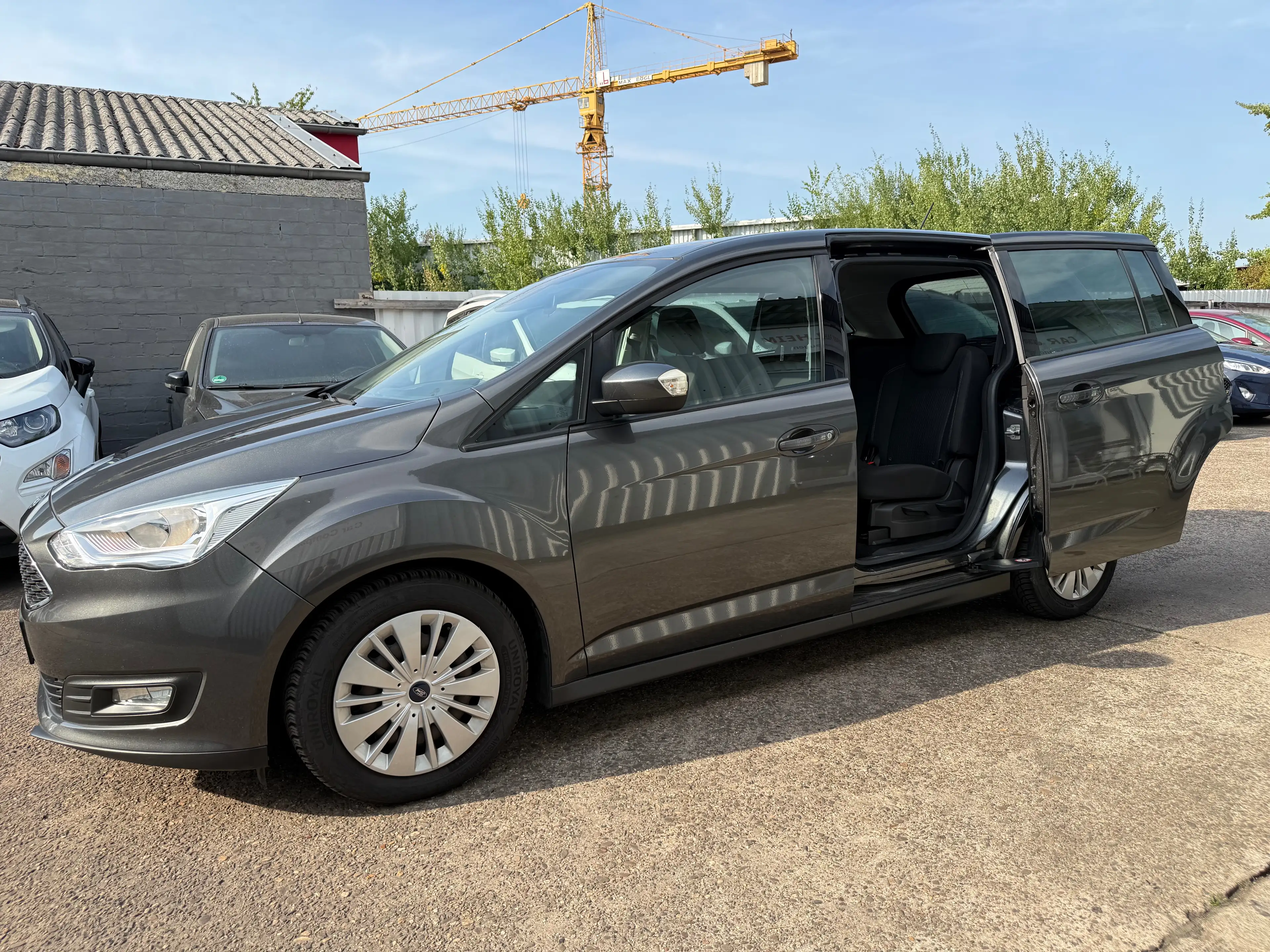 Ford Grand C-Max 1.Hand*Sehr gepflegt*PDC*Sitzheizung*Ford Service* — photo 10