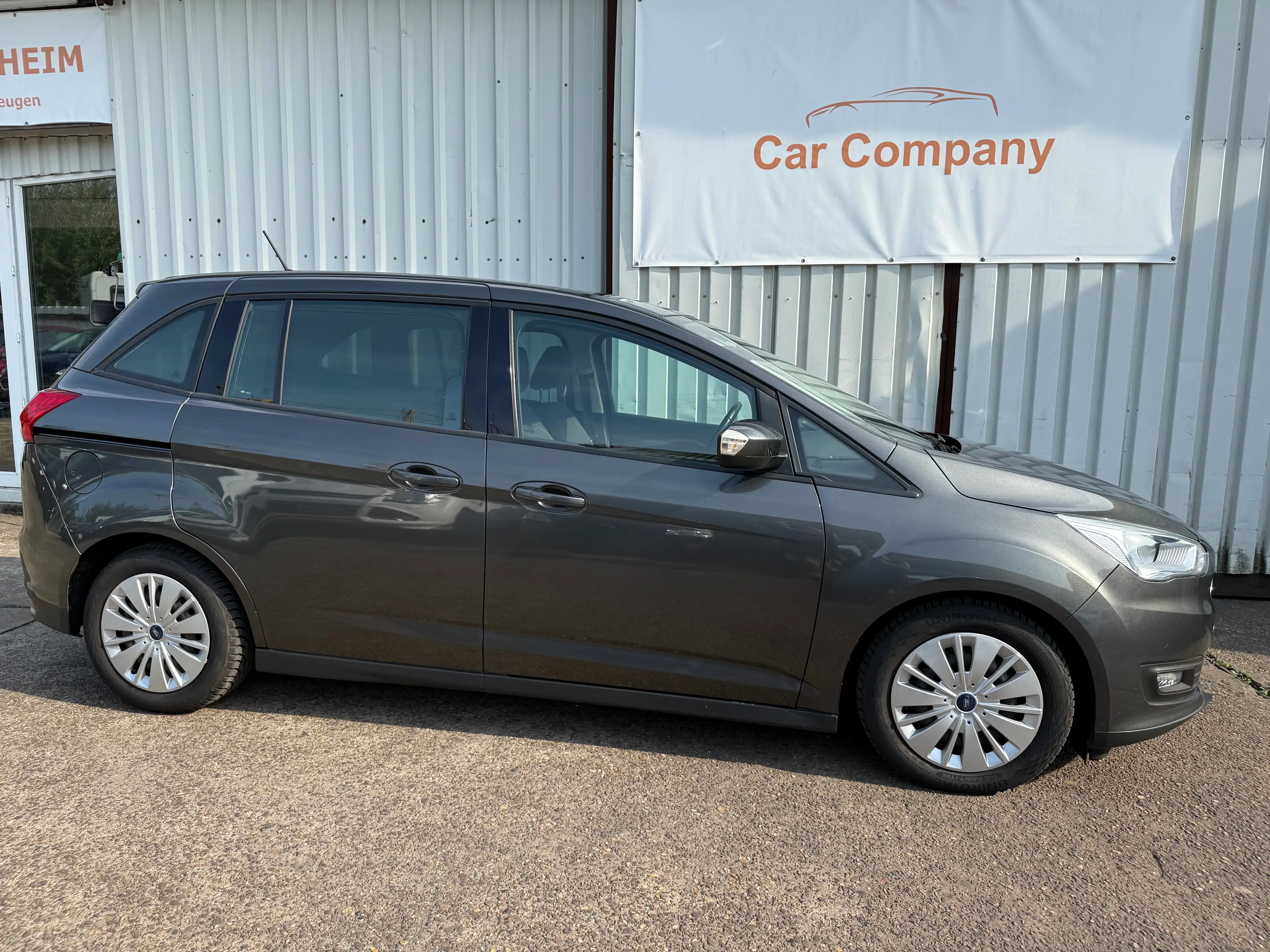 Ford Grand C-Max 1.Hand*Sehr gepflegt*PDC*Sitzheizung*Ford Service* — photo 2