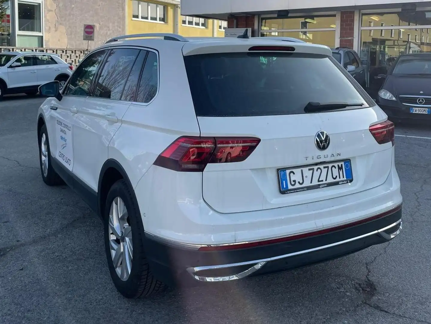 Volkswagen Tiguan Tiguan 2.0 TDI 150cv Elegance DSG Bianco - 2