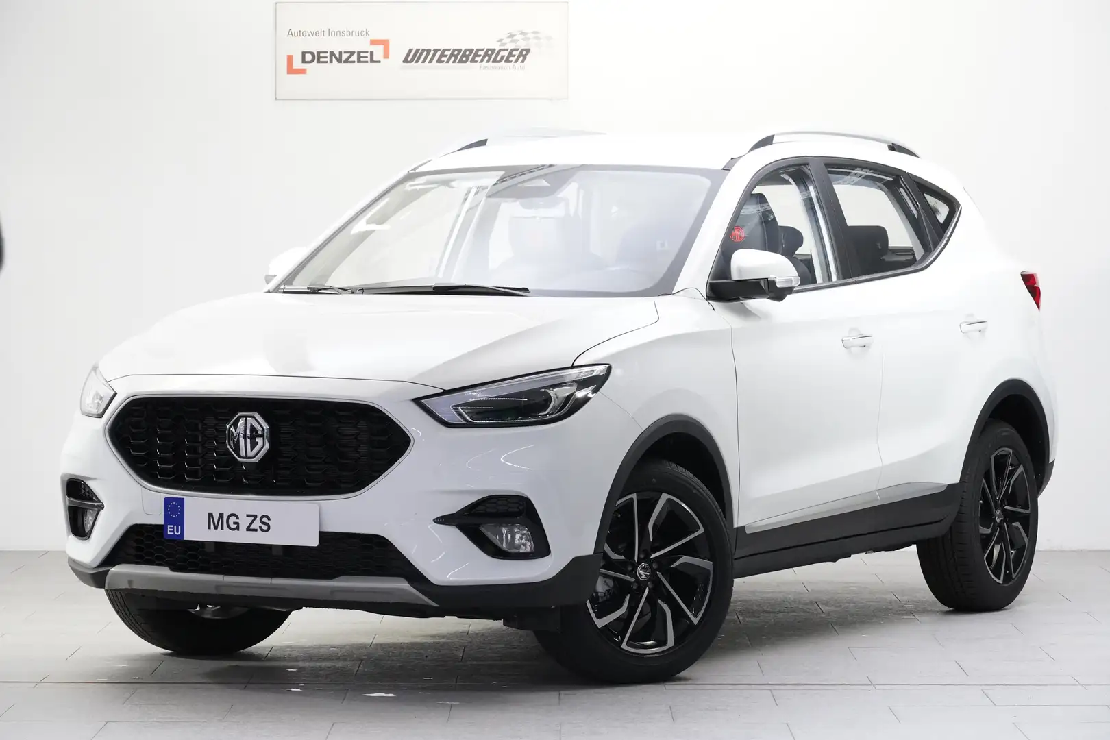 MG ZS 1,5 Luxury White - 2