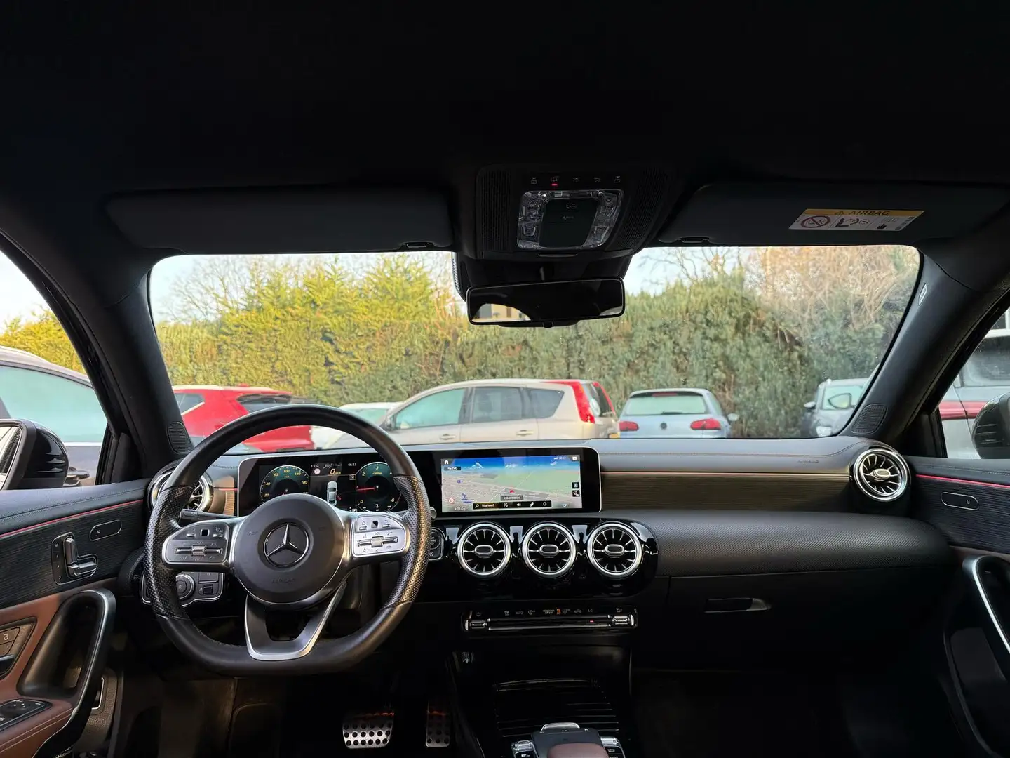 Mercedes-Benz A 180 d AMG pakket AUT LEER Fekete - 2