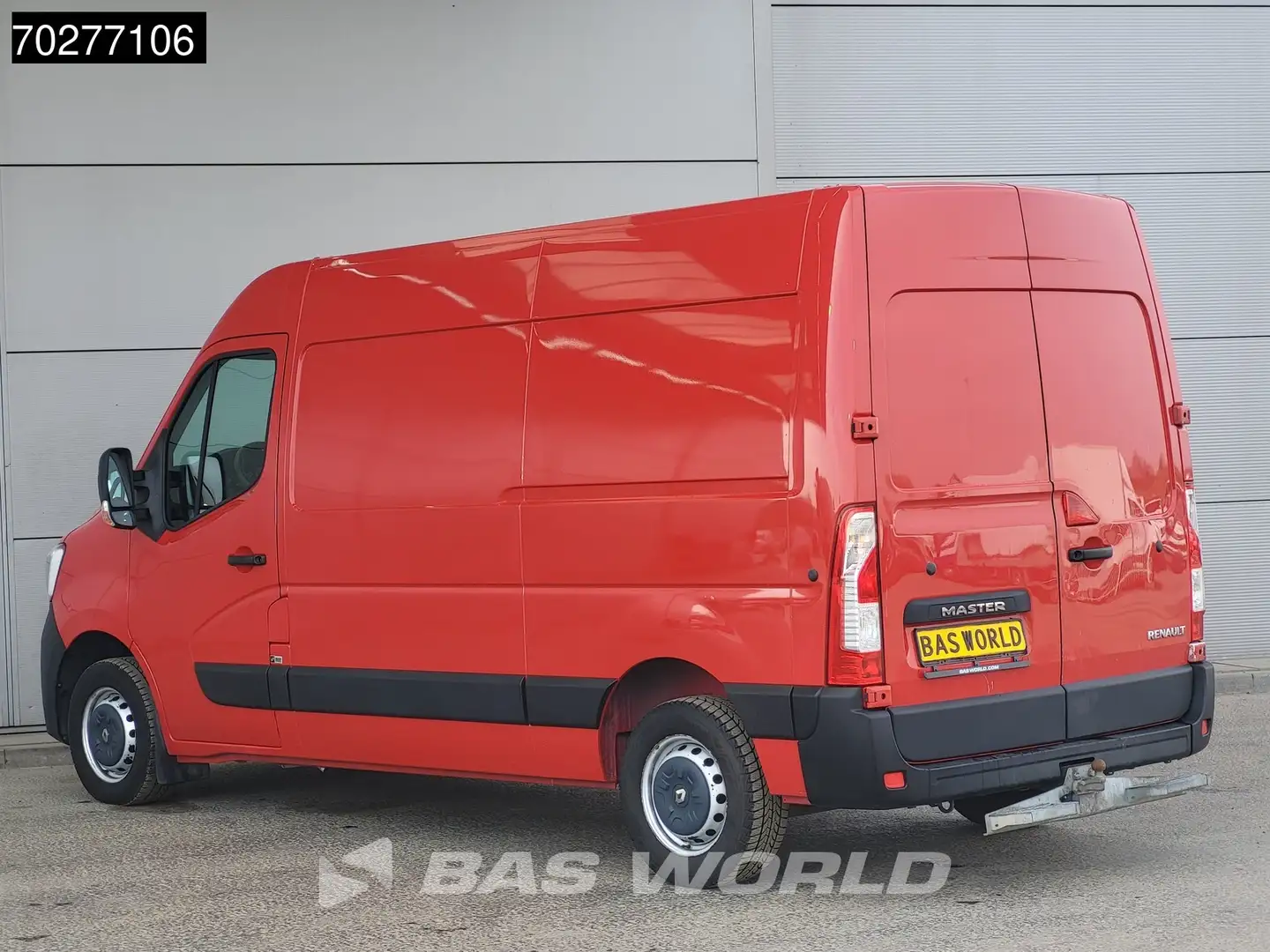 Renault Master 150PK L2H2 Trekhaak LED Airco Cruise Parkeersensor Rood - 2