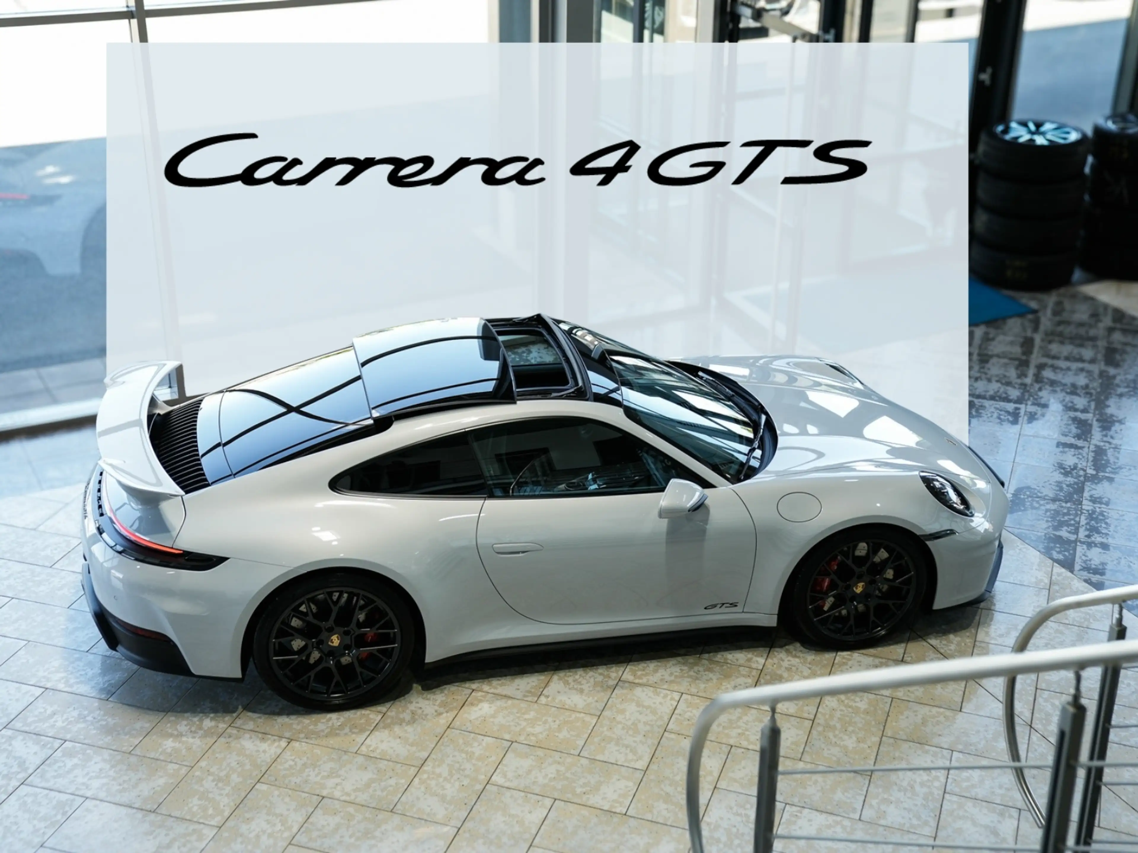 Porsche 911 Carrera 4 GTS AEROKIT Glasdach HD-Matrix