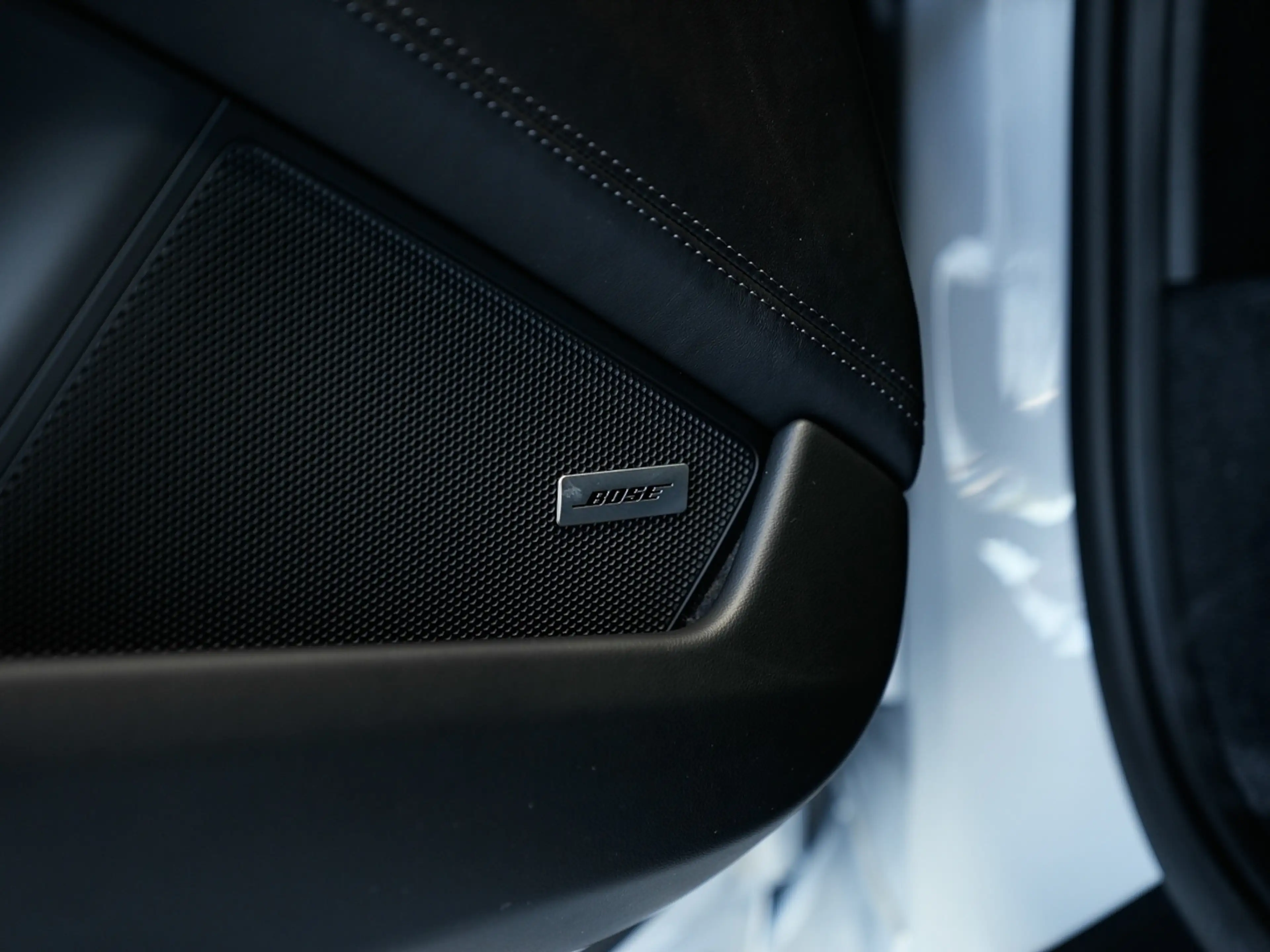 Porsche 911 Carrera 4 GTS AEROKIT Glasdach HD-Matrix — photo 15