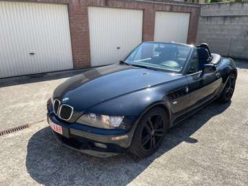 3.0i Roadster Pack