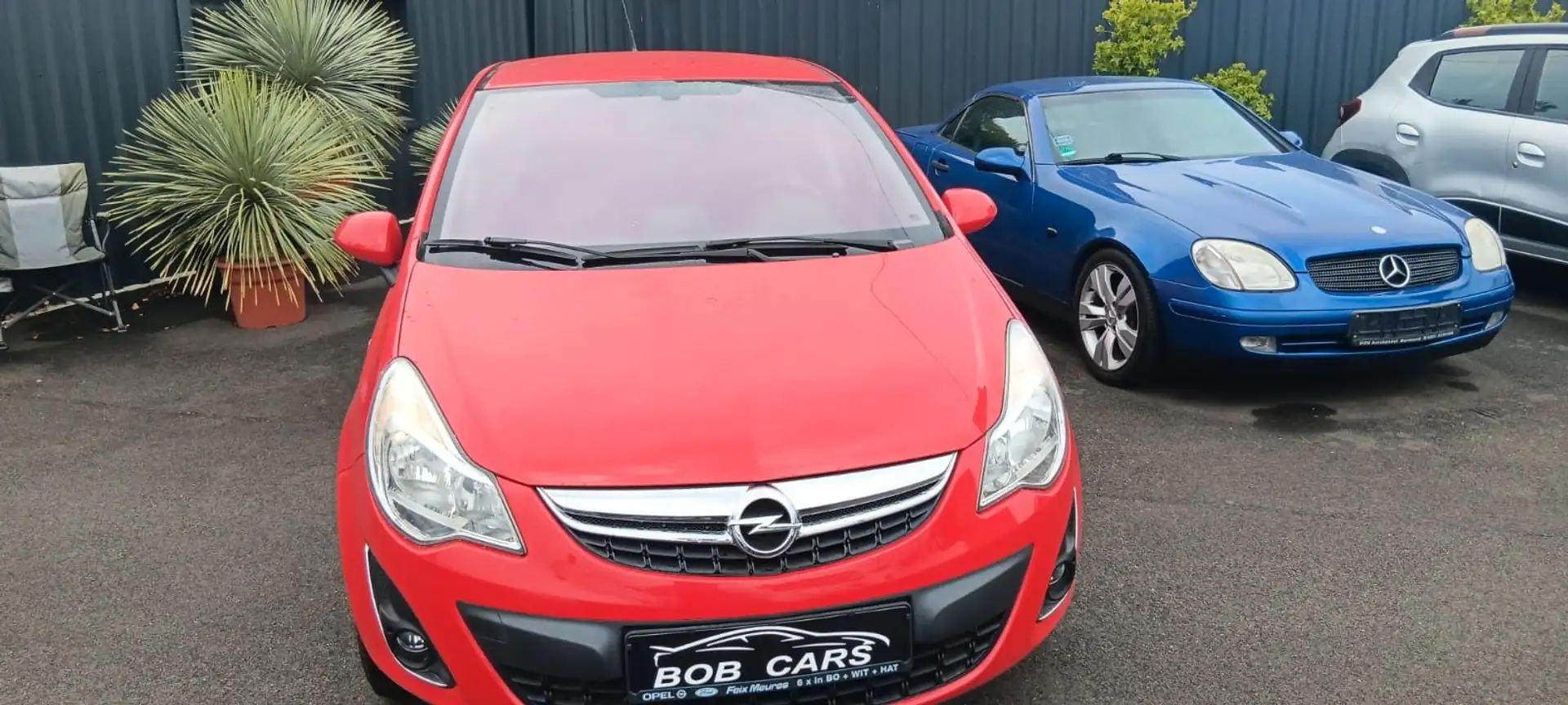 Opel Corsa D Satellite Rot - 2