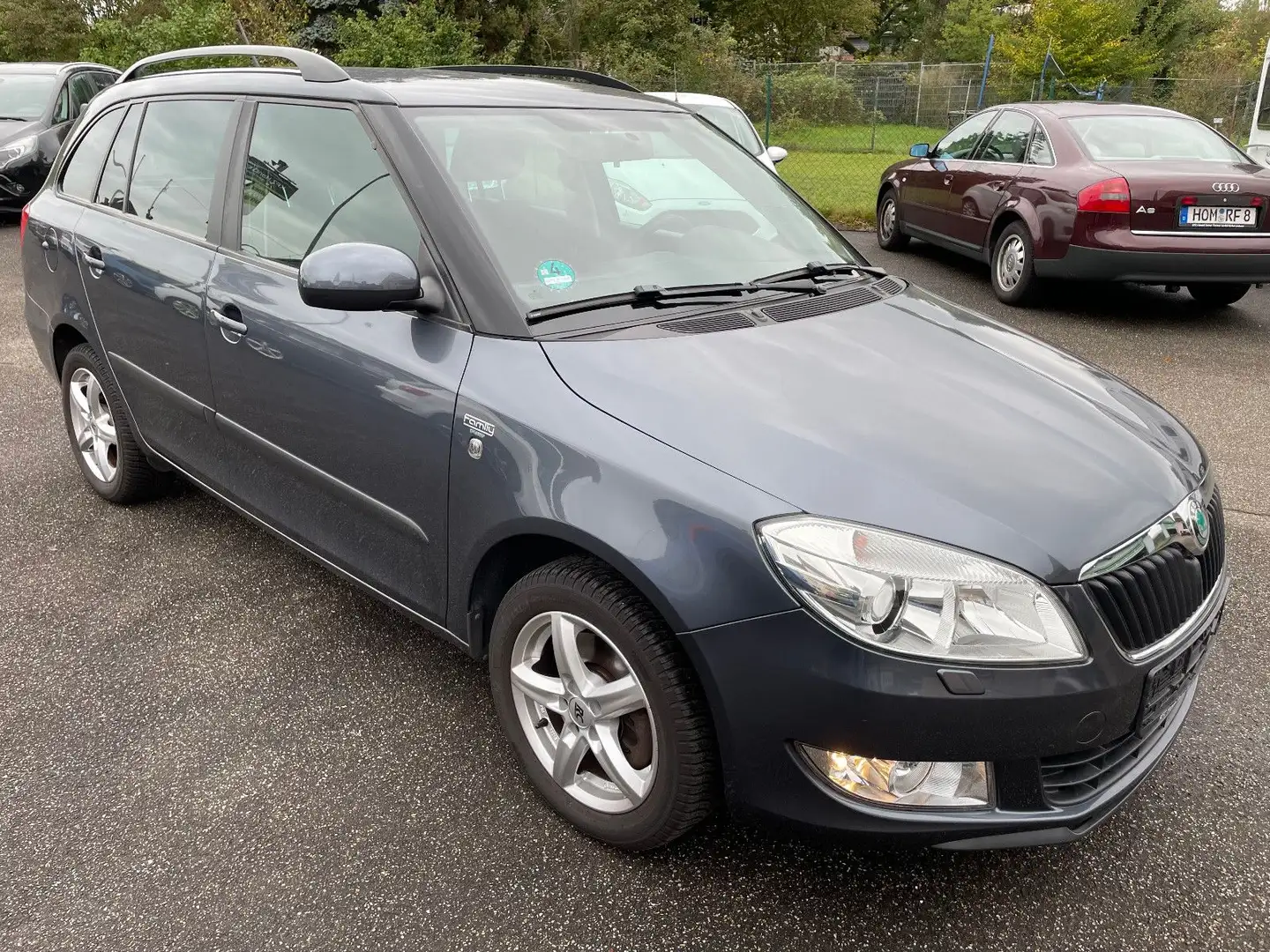 Skoda Fabia Combi Family Grau - 2