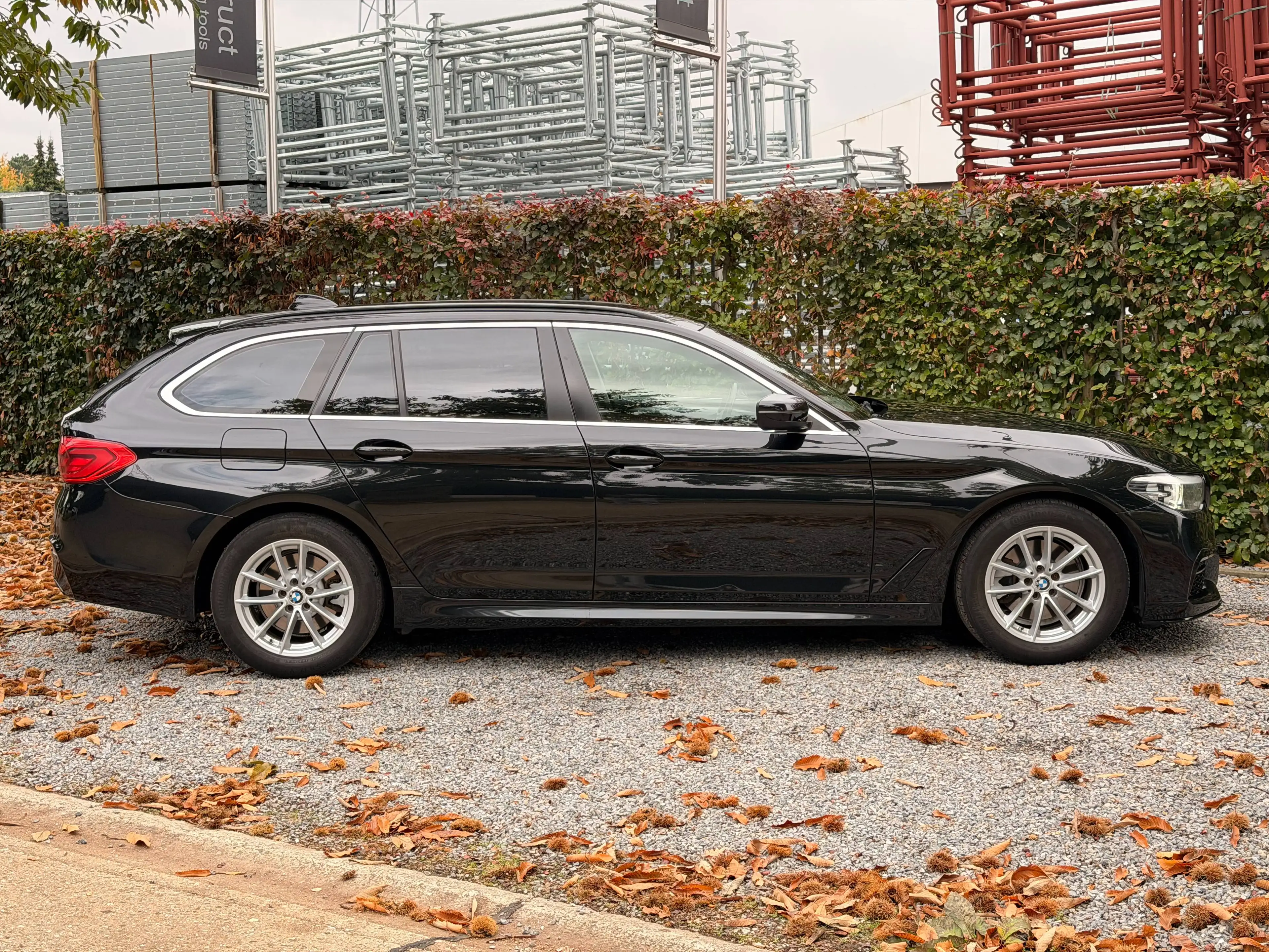 BMW 518 dA M-Sport * Navi * Leder * PDC * LED * EU6d — photo 4