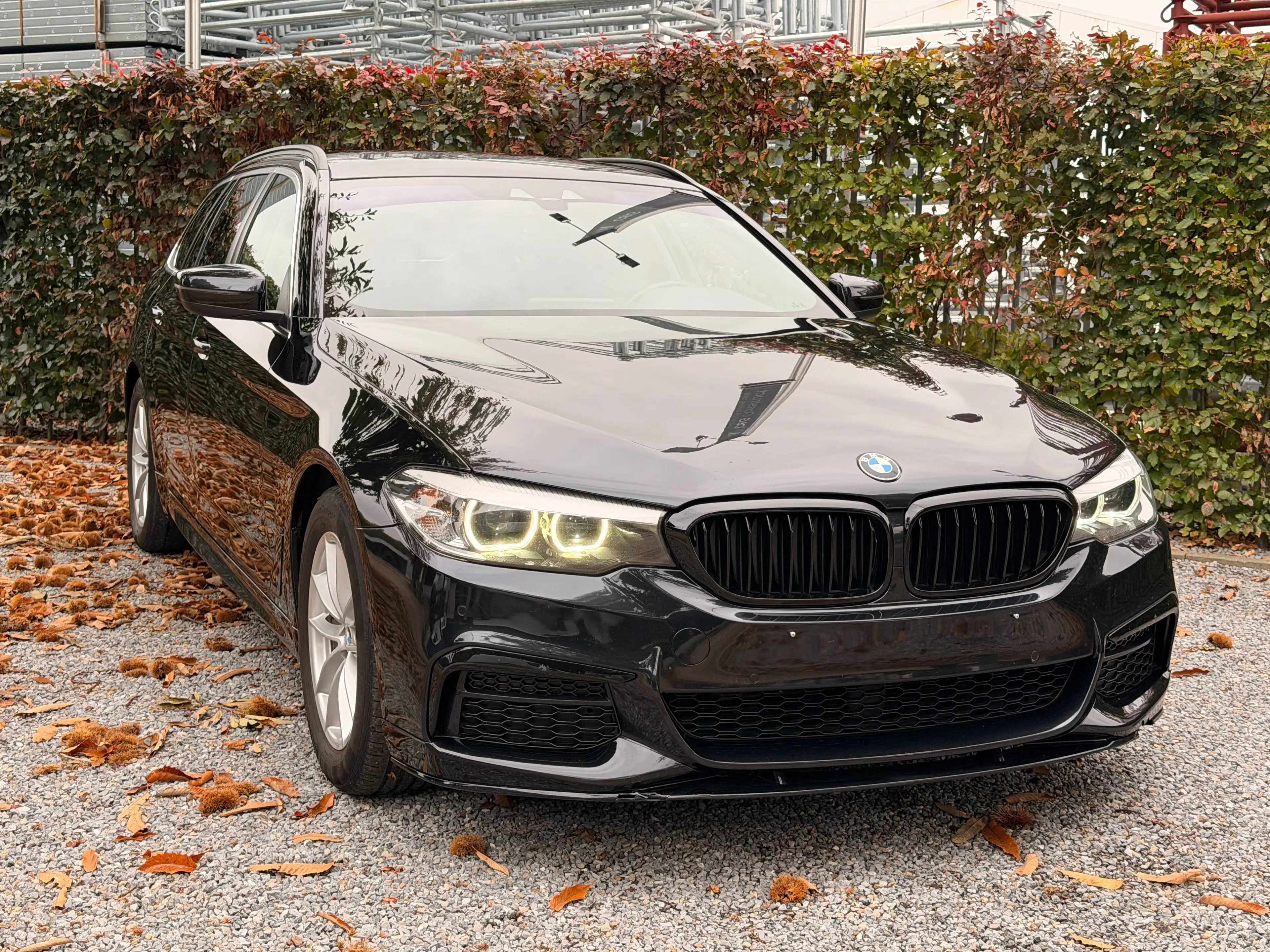 BMW 518 dA M-Sport * Navi * Leder * PDC * LED * EU6d — photo 3