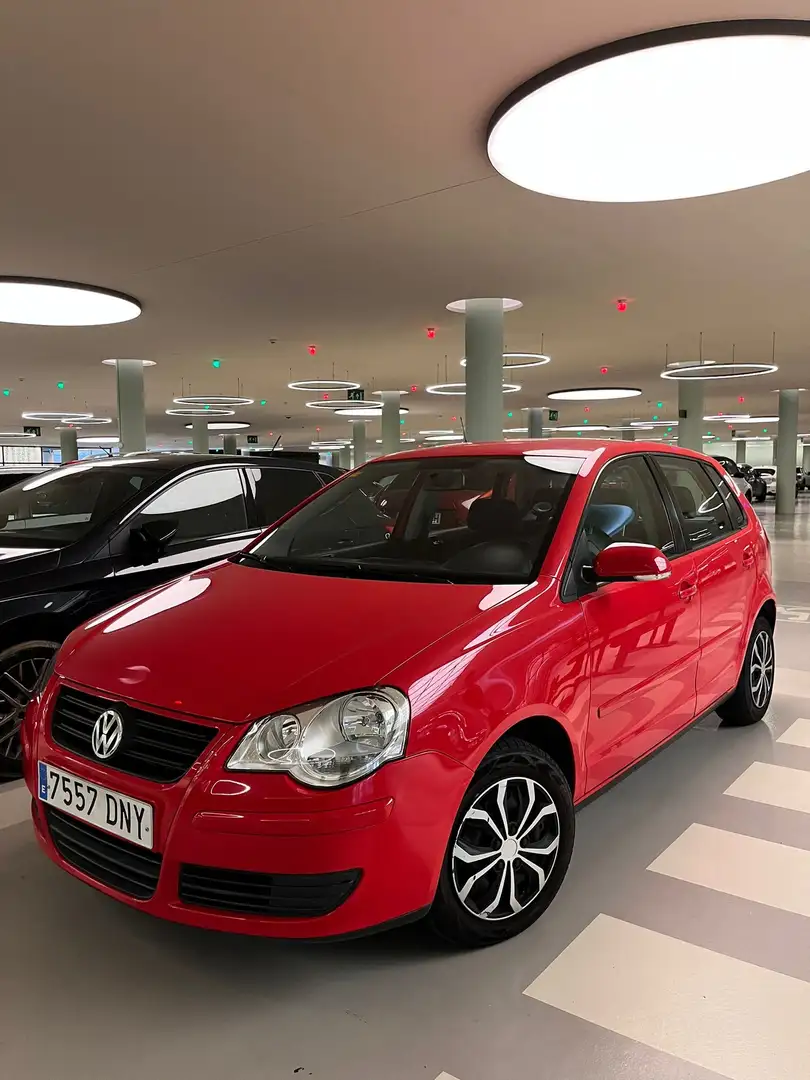 Volkswagen Polo 1.4 Trendline - 1