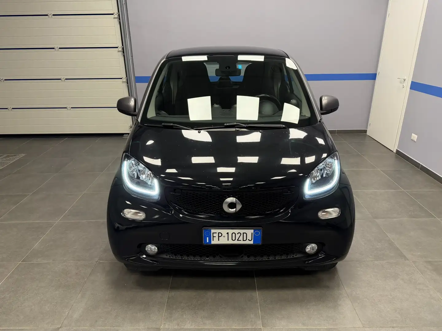 smart forTwo Fortwo 0.9 Passion 90cv Twinamic Zwart - 2