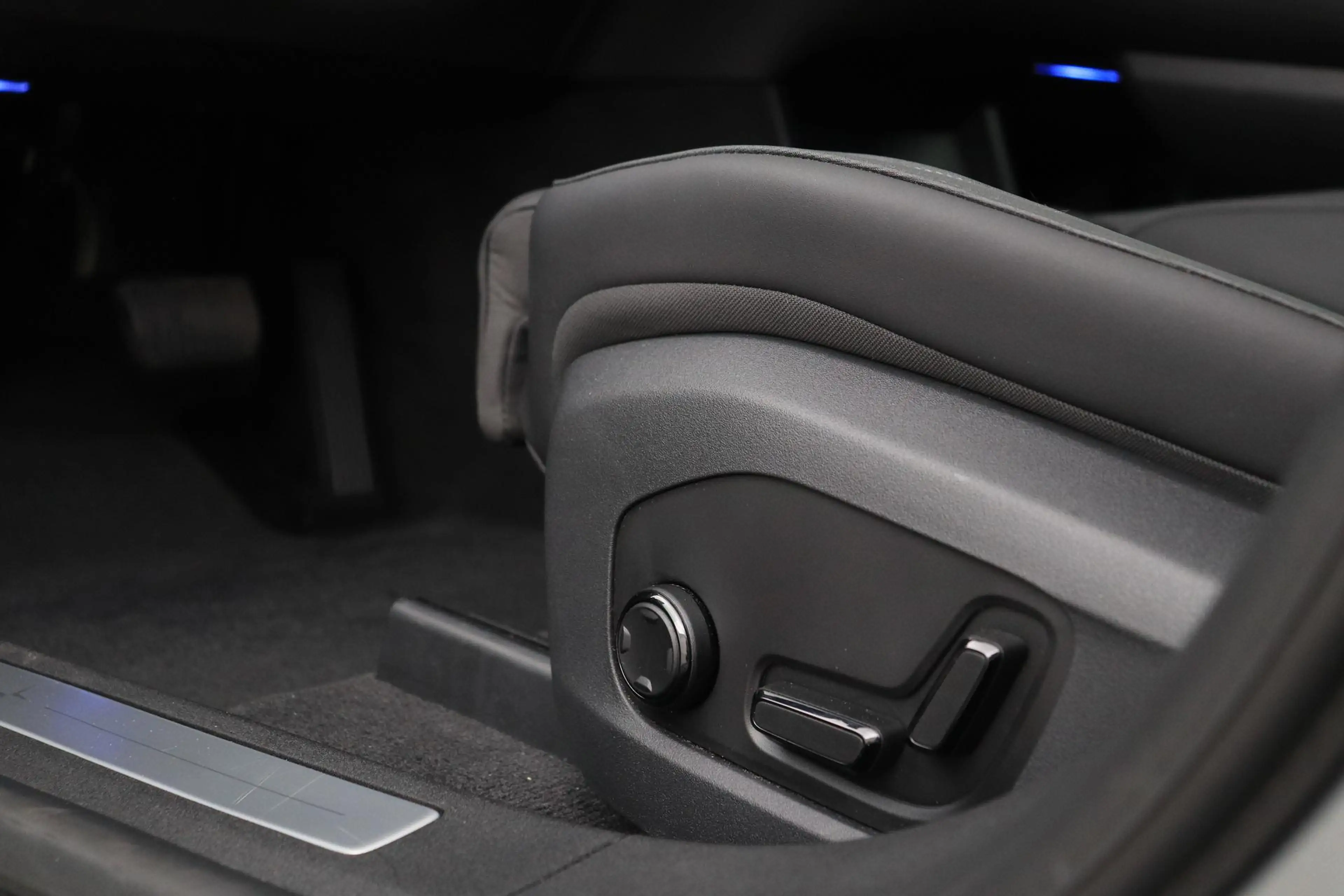 Polestar 4 Long Range Single motor Plus 100 kWh | ACC | Pilot — photo 45