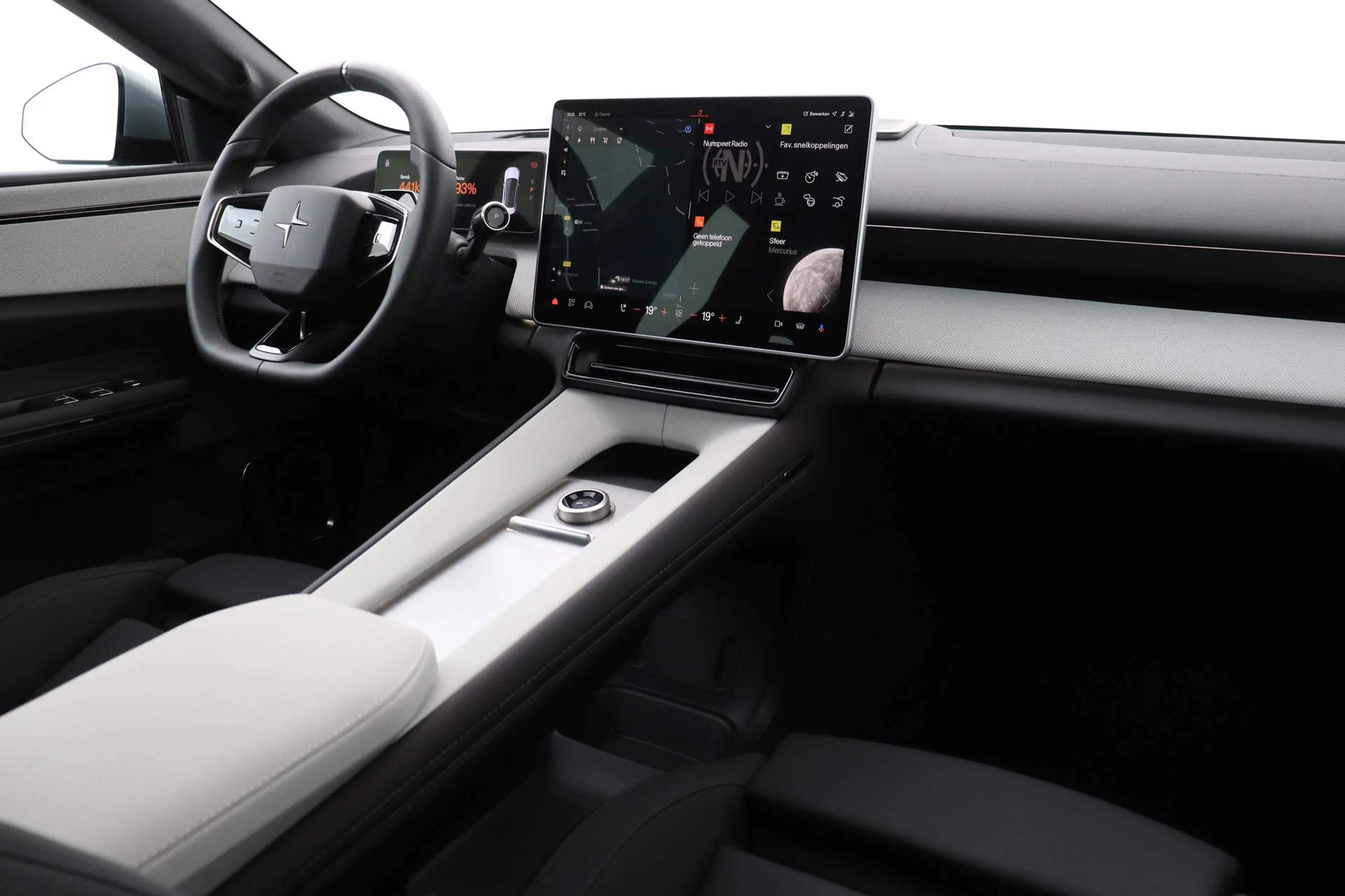 Polestar 4 Long Range Single motor Plus 100 kWh | ACC | Pilot — photo 17
