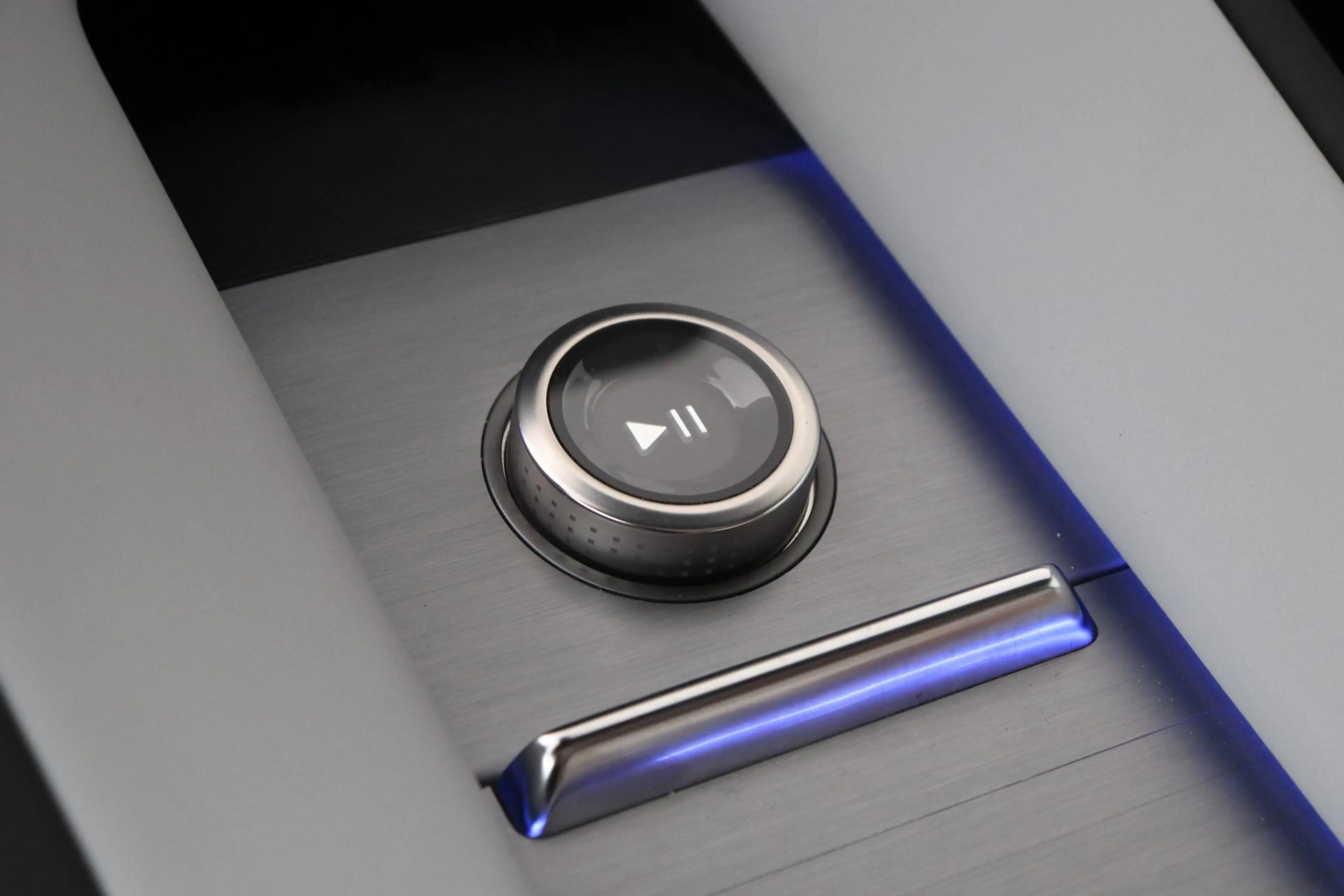 Polestar 4 Long Range Single motor Plus 100 kWh | ACC | Pilot — photo 38