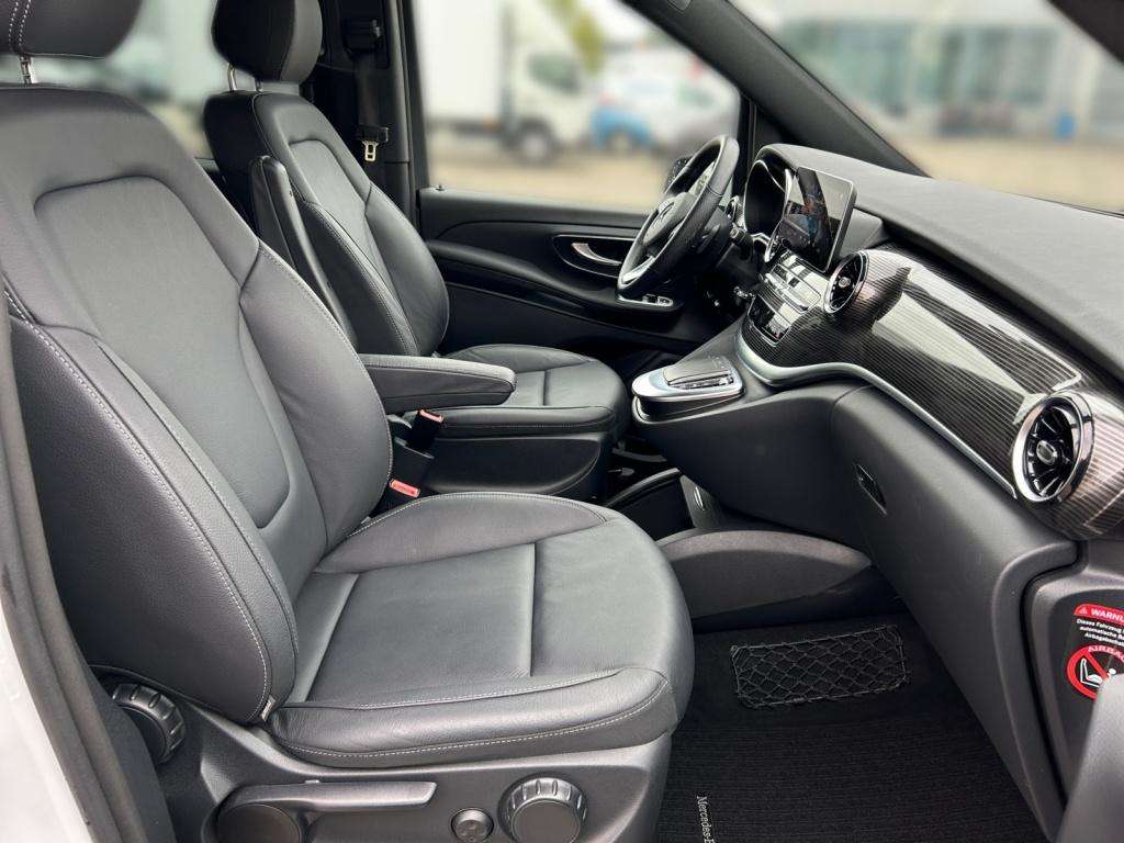 Mercedes-Benz V 250