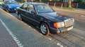 Mercedes-Benz 230 Blau - thumbnail 4