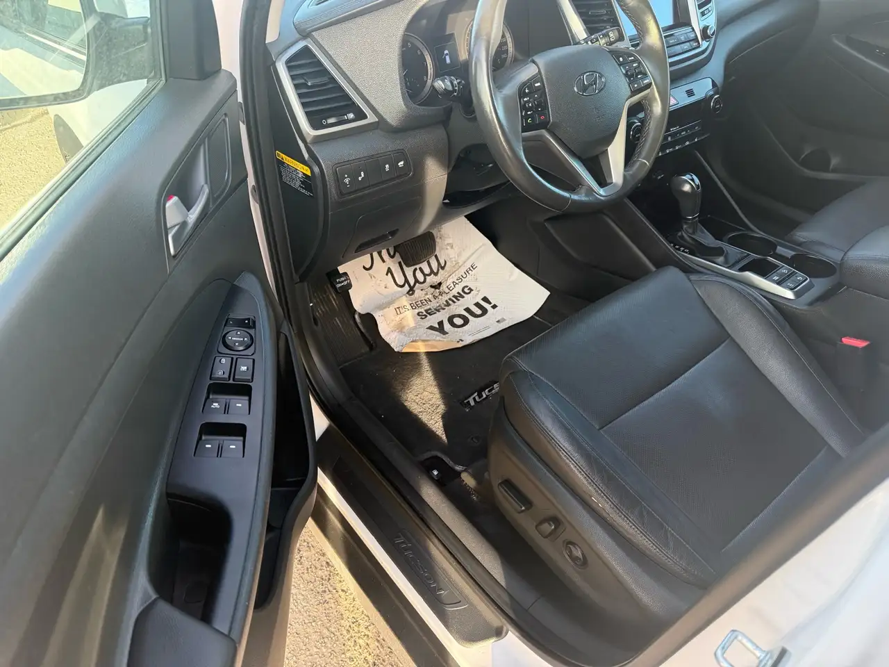 Hyundai TUCSON снимка Hyundai TUCSON