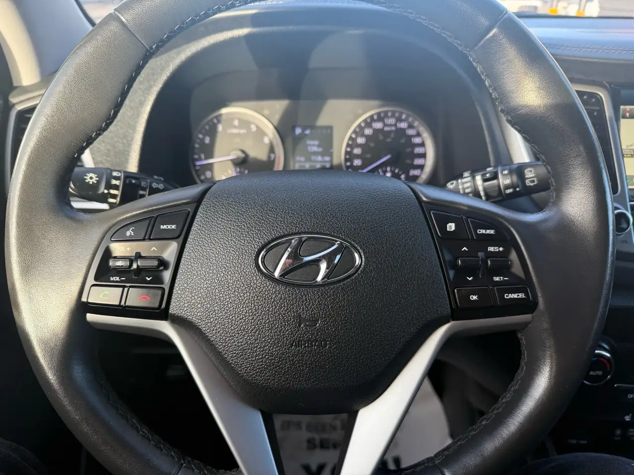 Hyundai TUCSON снимка Hyundai TUCSON