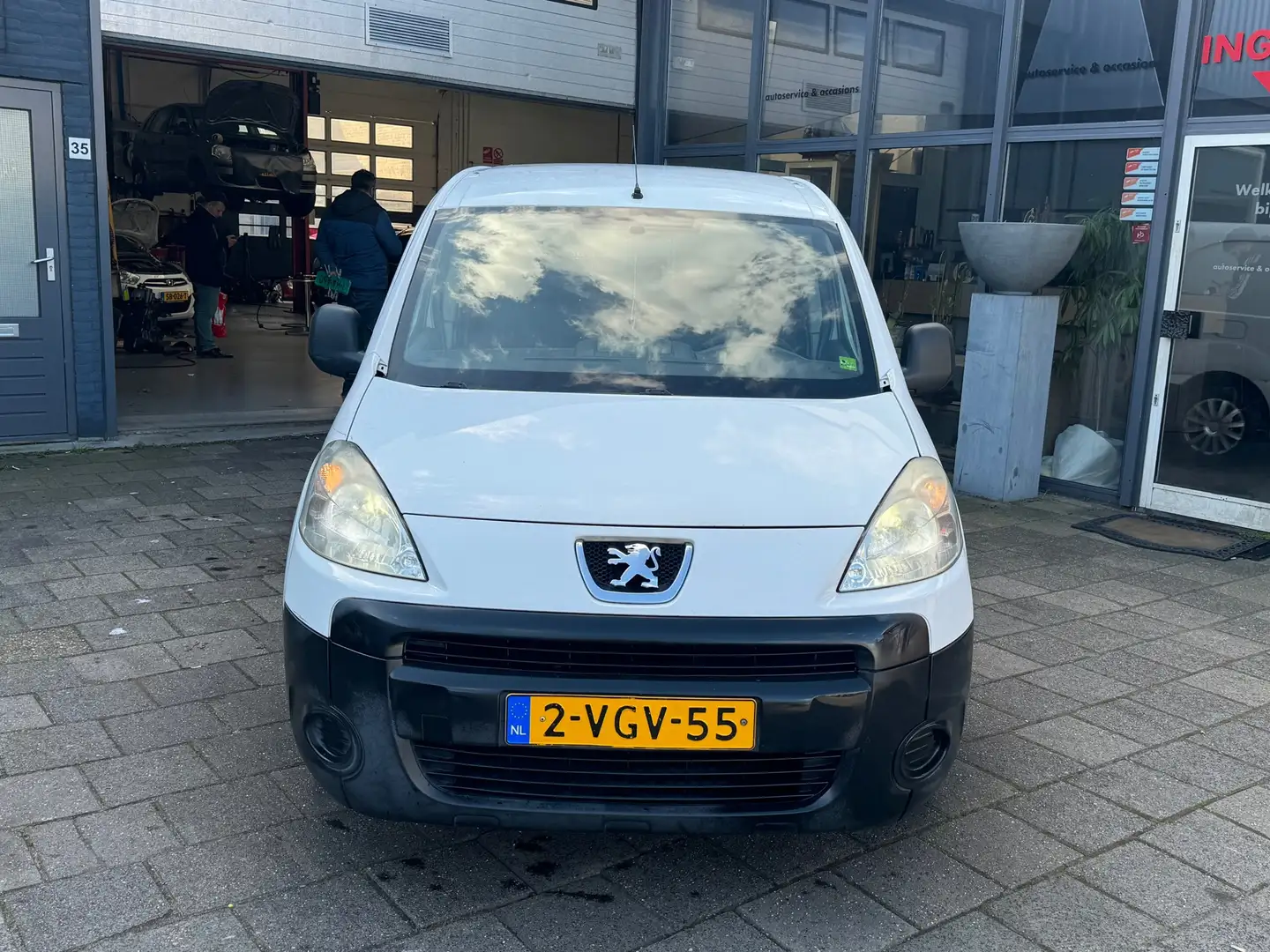 Peugeot Partner 120 1.6 HDI L1 XR | Airco | APK | N.A.P - 2