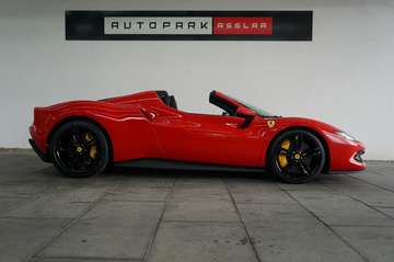 ROSSO, produc. 2025, CARBON SEATS, LIFT