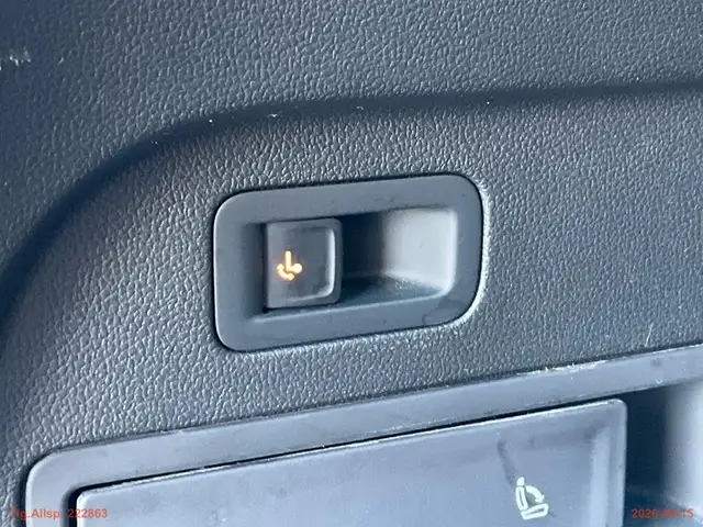 Volkswagen Tiguan Allspace view 16