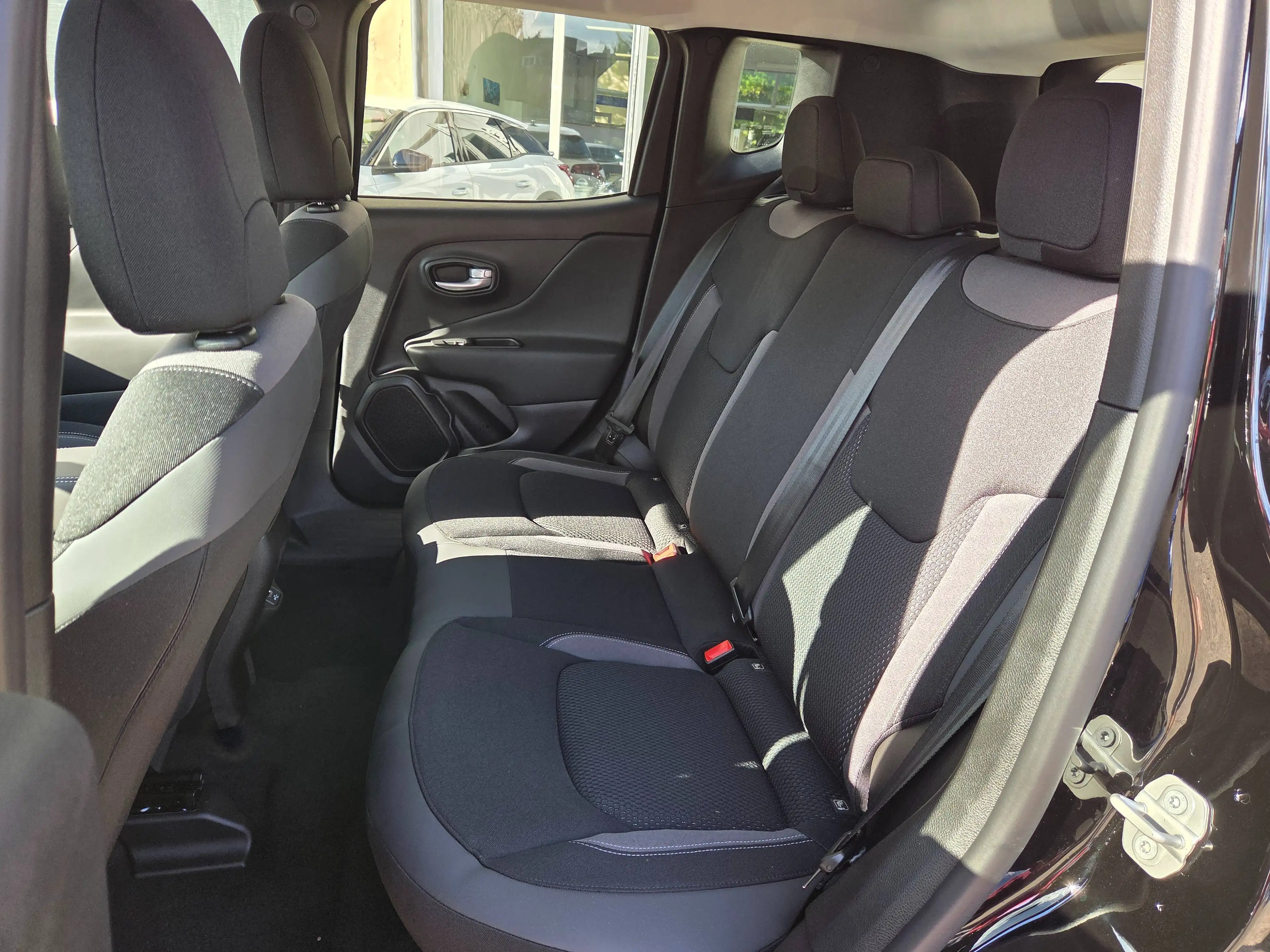 Jeep Renegade 1.5 GSE T4 48V Lim. ACC LED NAVI KAMERA — photo 5