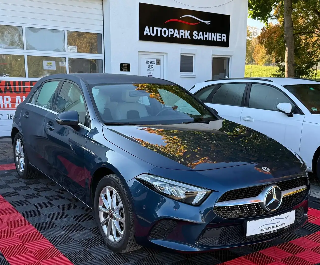 Mercedes-Benz A 250 E / GEPFLEGT / TOP !!! Blau - 2