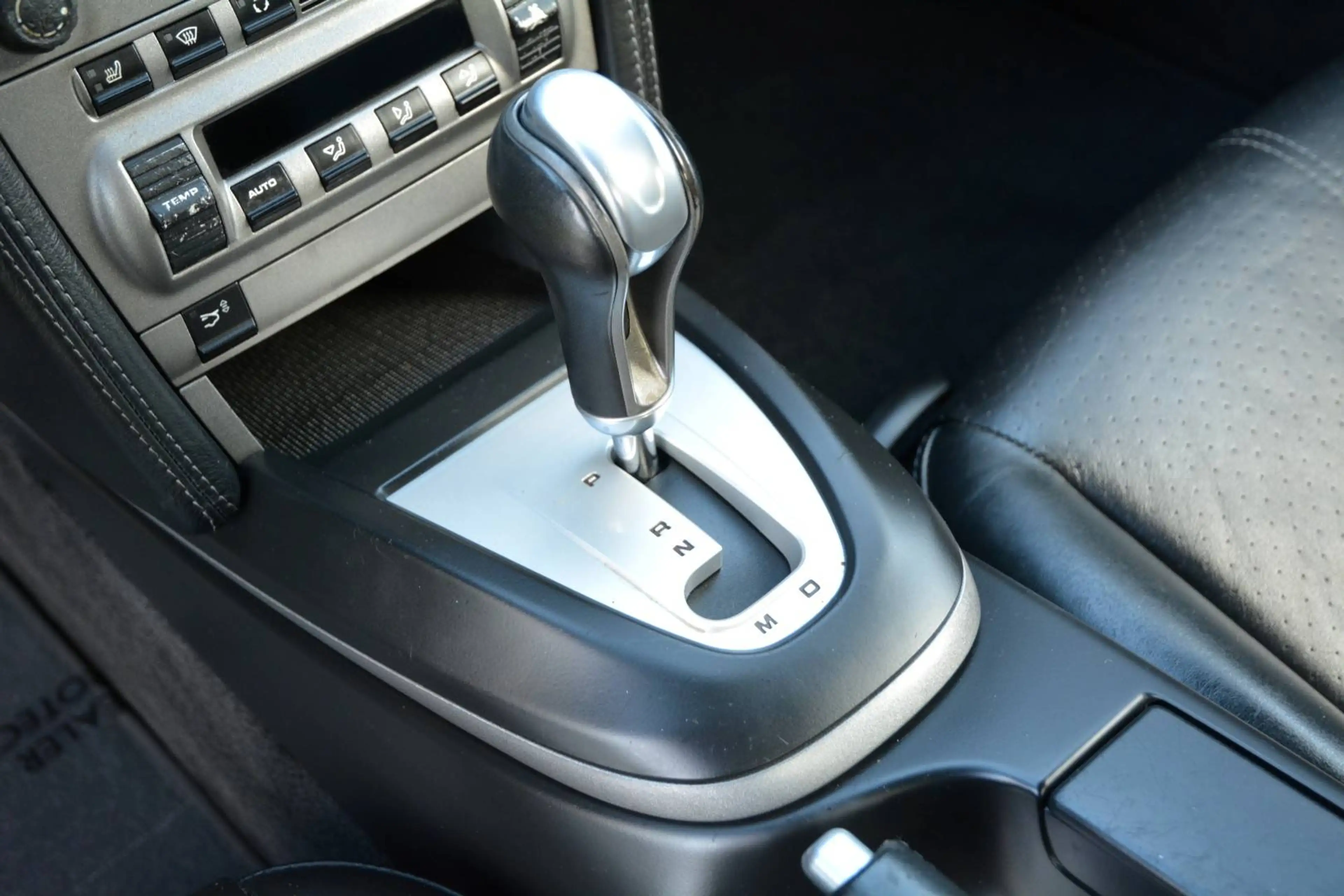Porsche Boxster Boxster 2.7i Tiptronic S "XENON-GPS-LEDER-AIRCO-BOSE SOUND-PARKEERSENSOREN" — photo 14