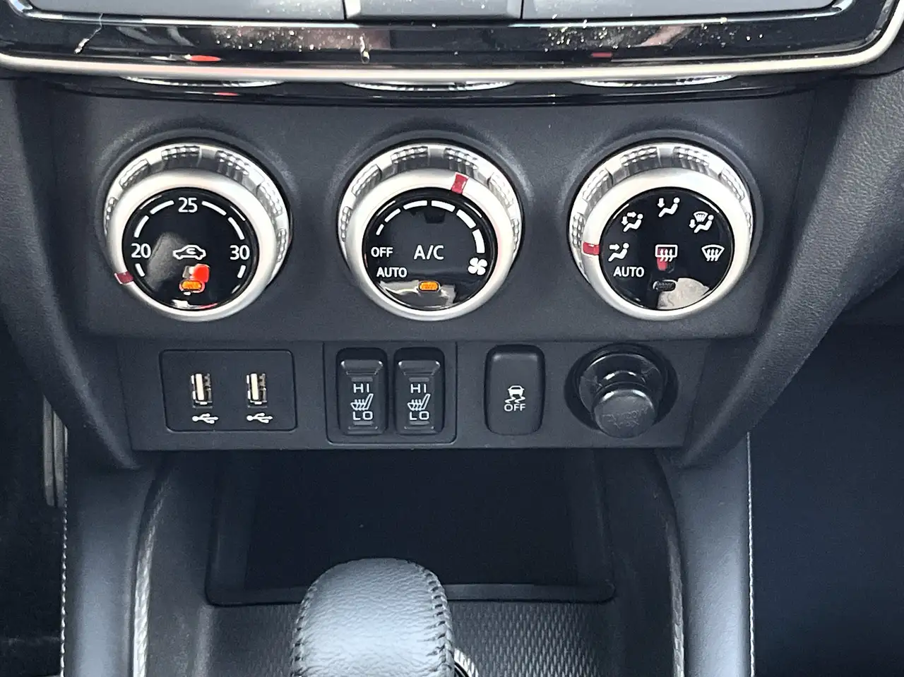 Mitsubishi RVR снимка Mitsubishi RVR