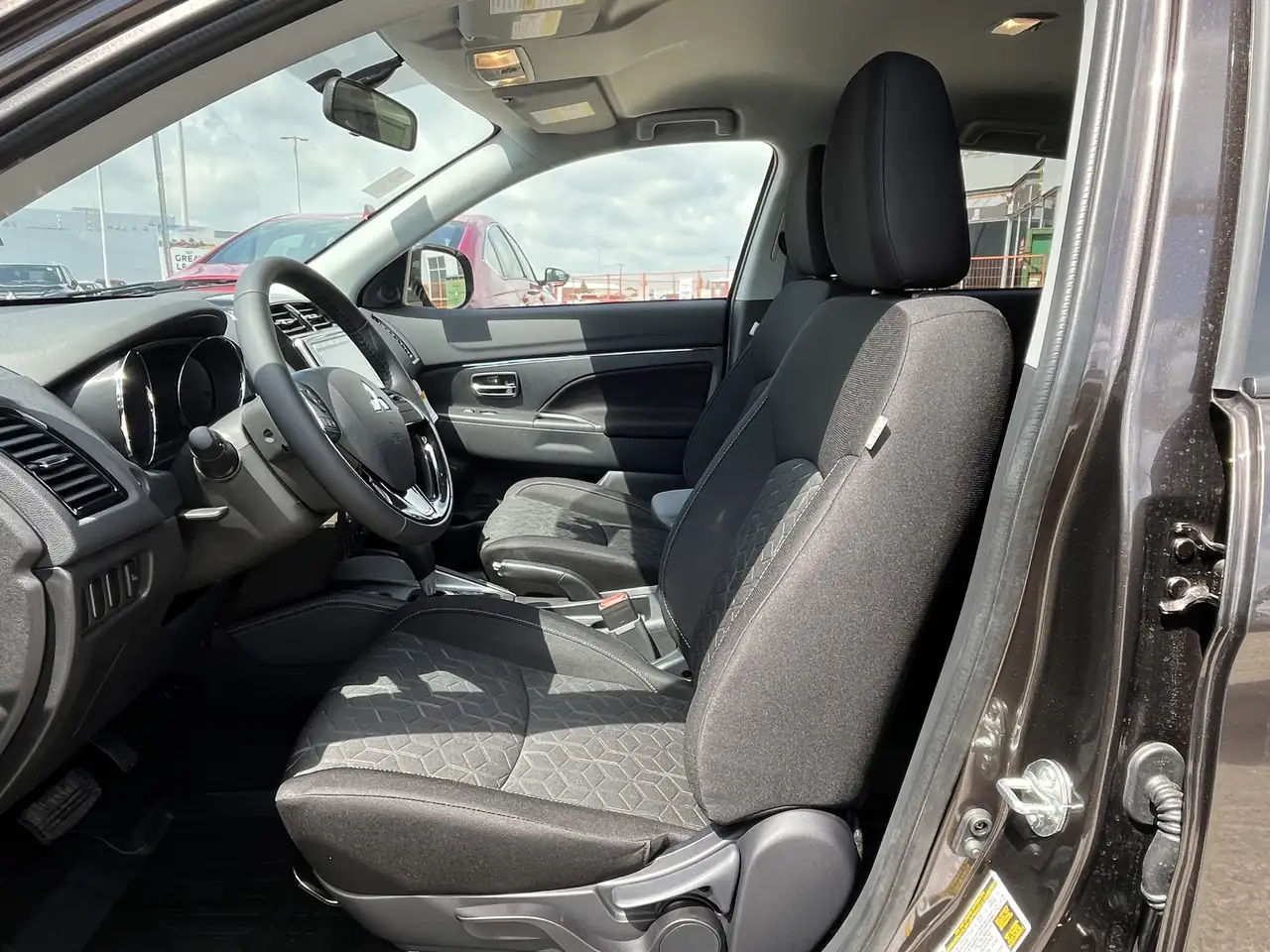 Mitsubishi RVR снимка Mitsubishi RVR
