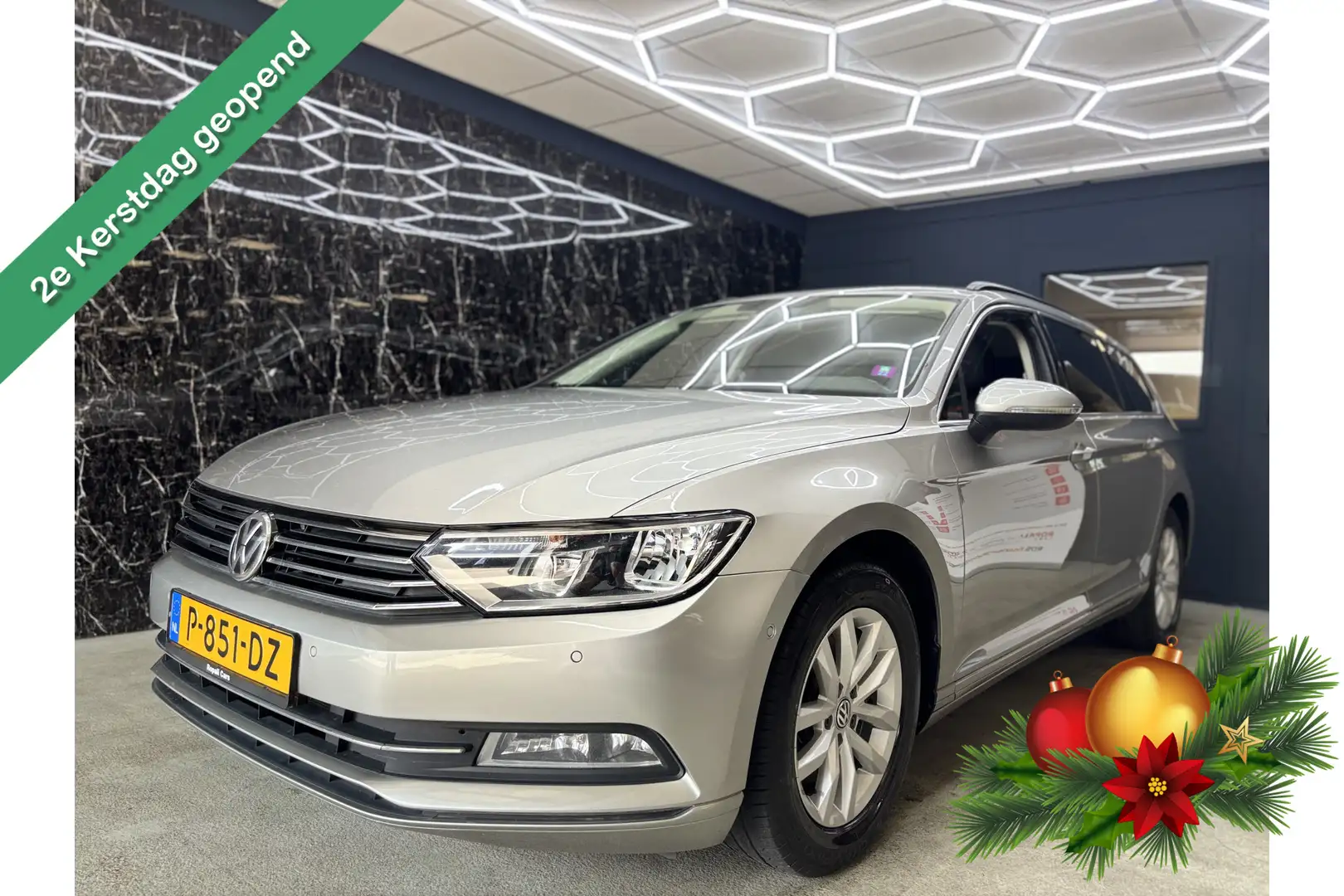 Volkswagen Passat Variant 1.4 TSI ACT Highline / virtuele klok / stoelverwar Grau - 1