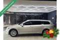 Volkswagen Passat Variant 1.4 TSI ACT Highline / virtuele klok / stoelverwar Grau - thumbnail 3