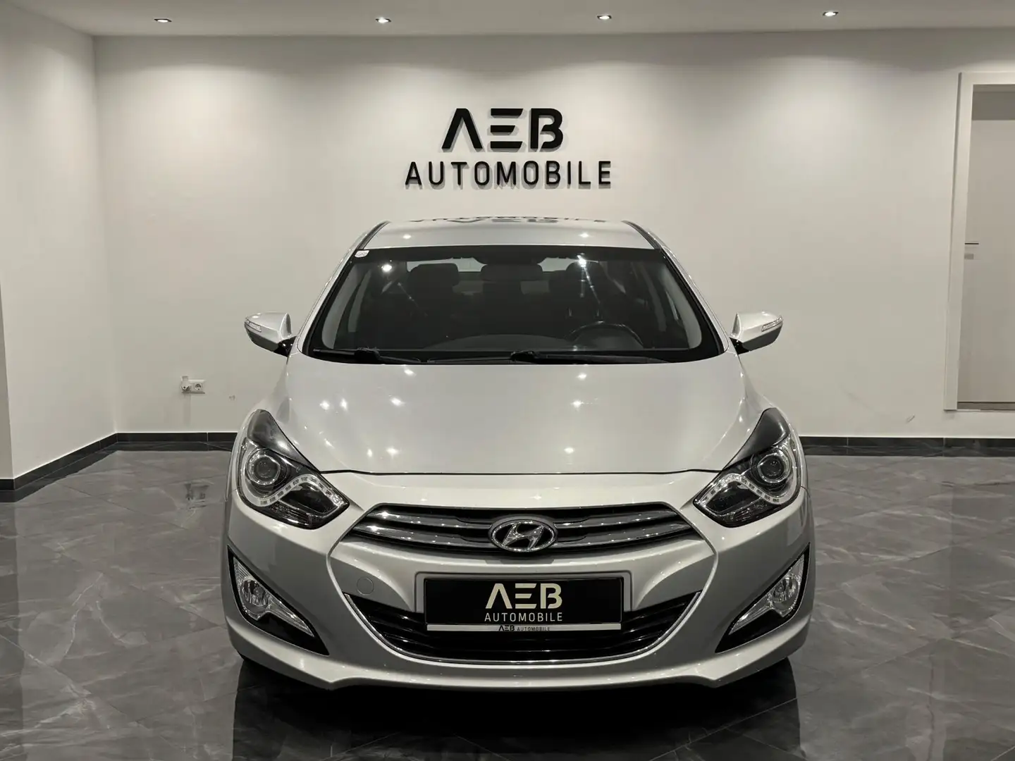 Hyundai i40 1.7 CRDI Comfort Start/ Stop - 2