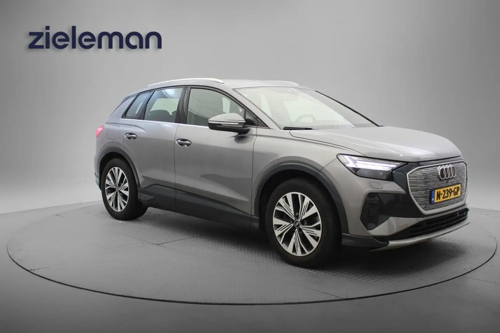 Audi Q4 e-tron 40 Launch edition Advanced 77 kWh - Carplay, Navi, Grijs - 1