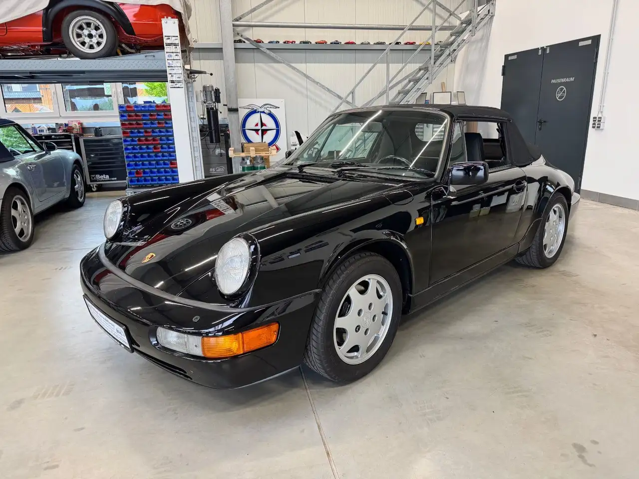 Porsche 964