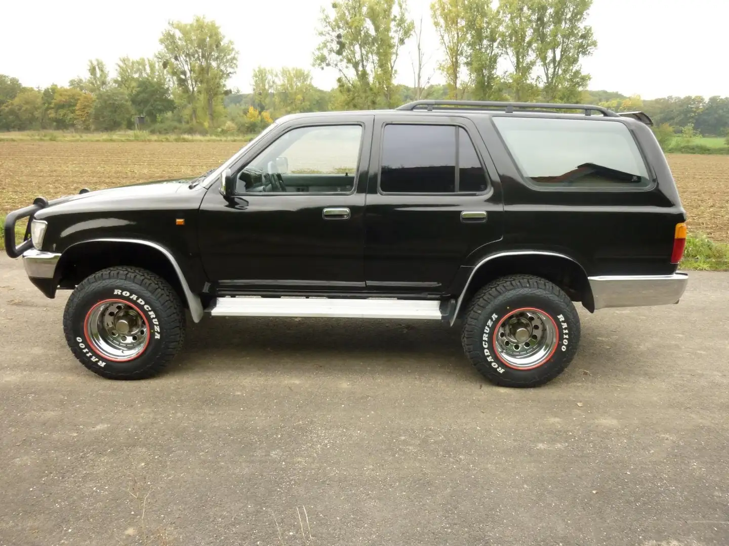 Toyota 4-Runner 4-Runner Schwarz - 1