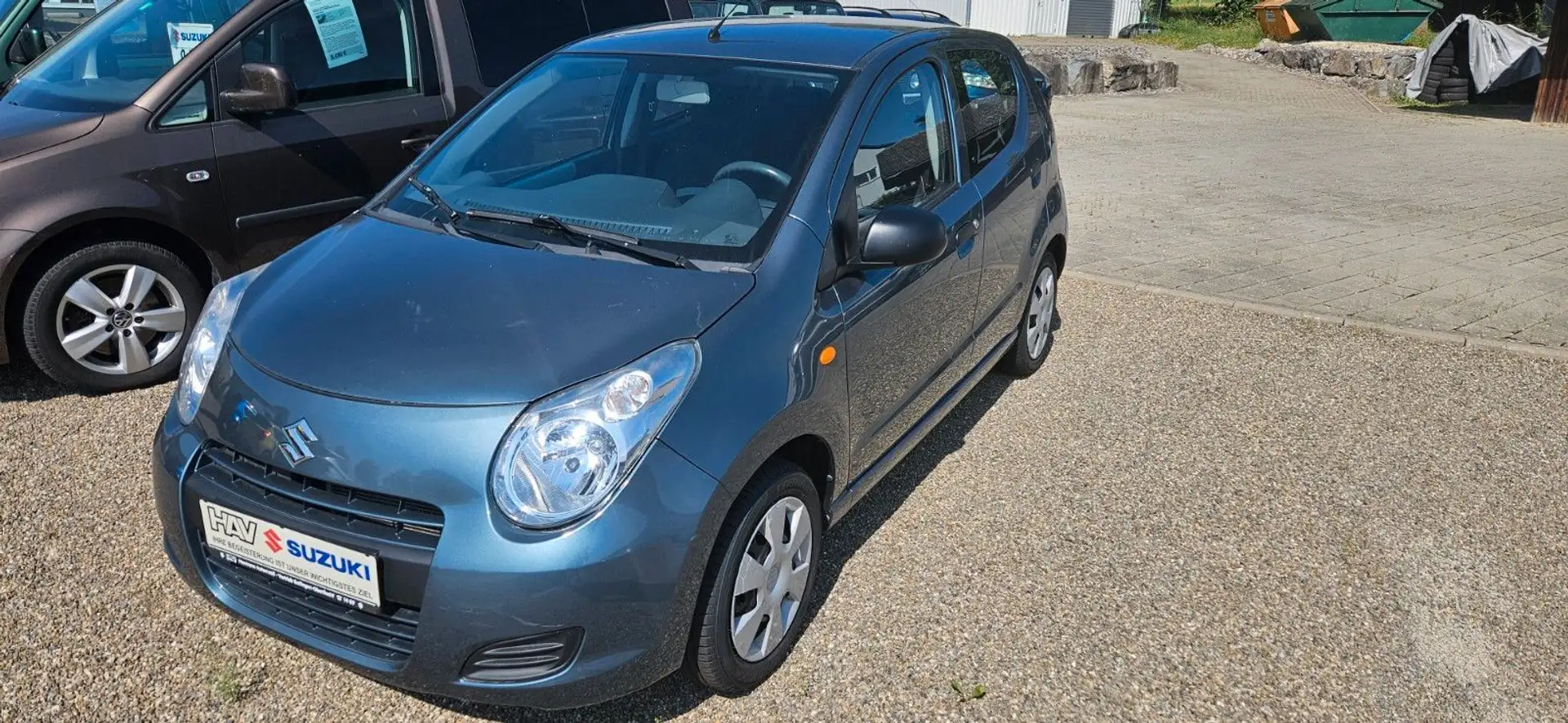 Suzuki Alto Club Grau - 2