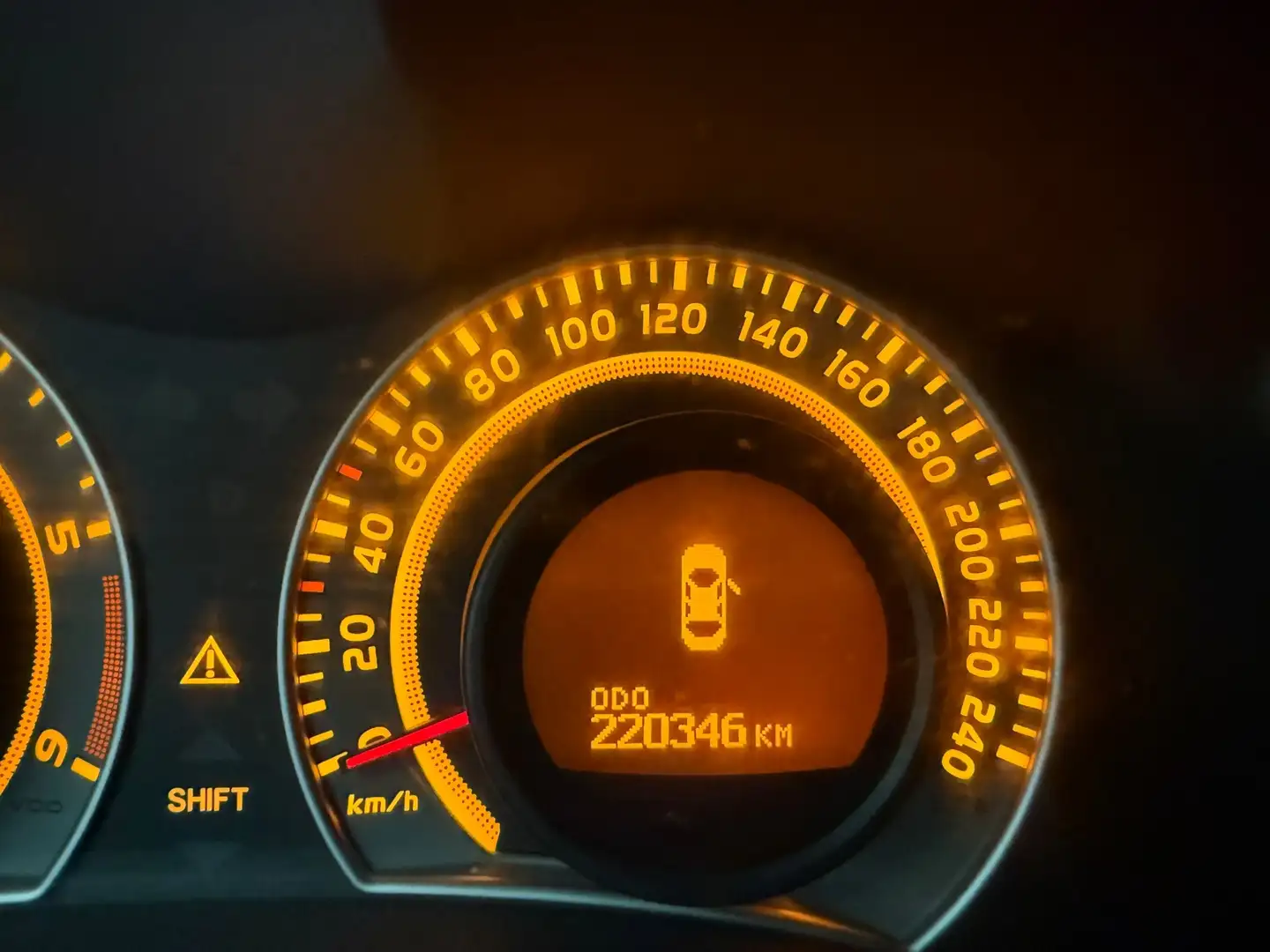 Toyota Auris 2.0D-4D Sol - 2